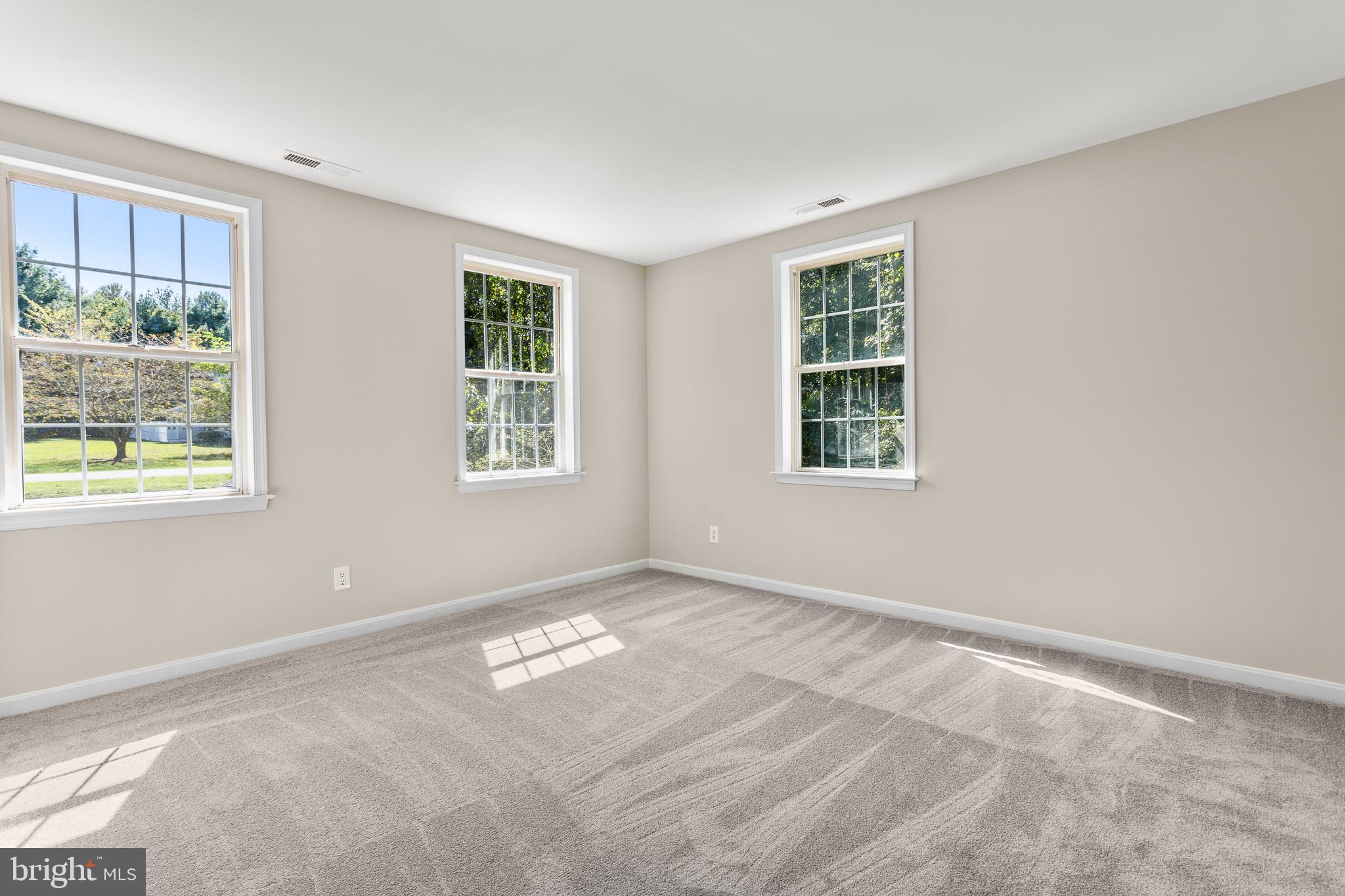 QUEENSBERRY - Residential