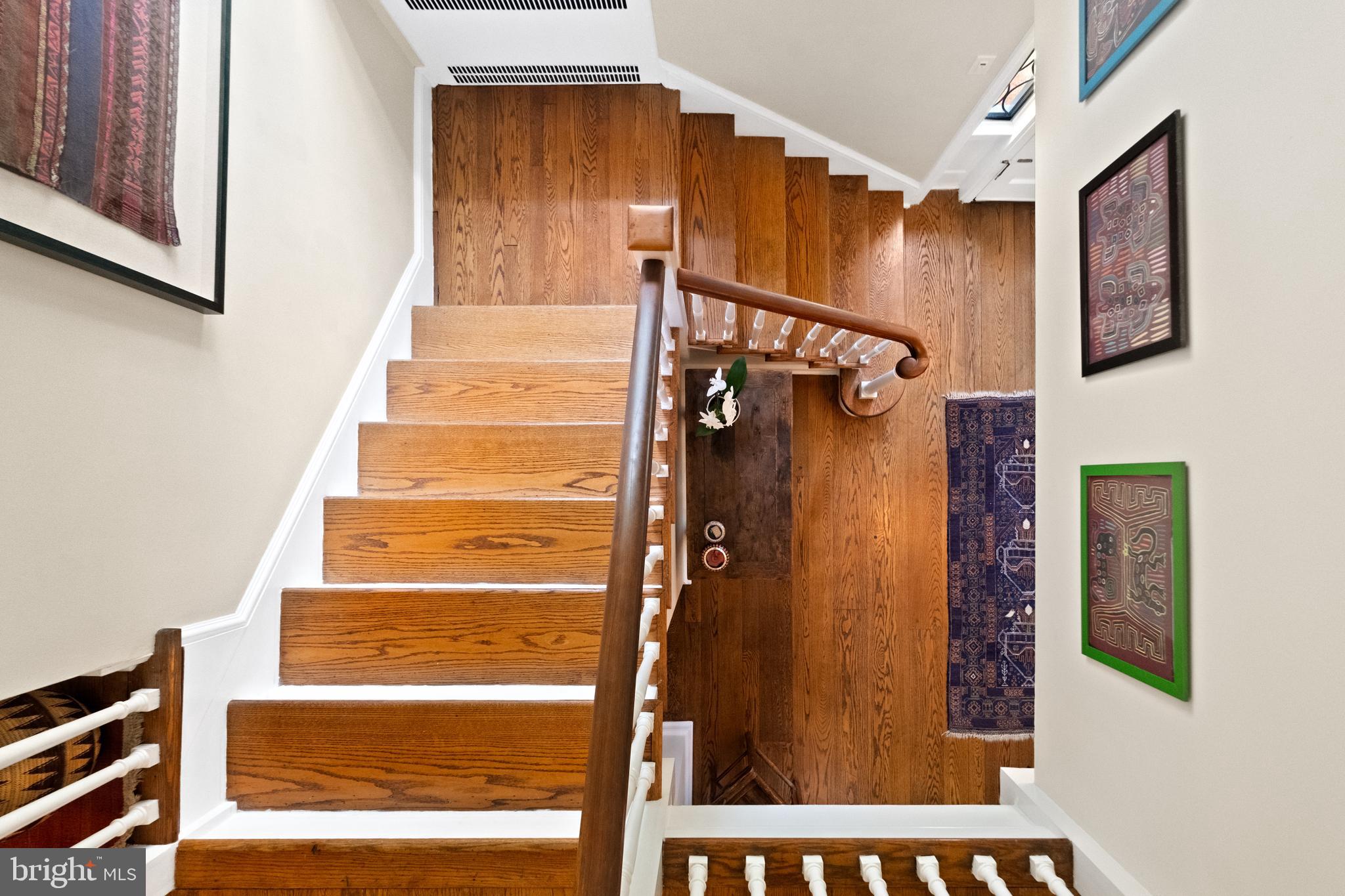 WYNNEWOOD - Residential