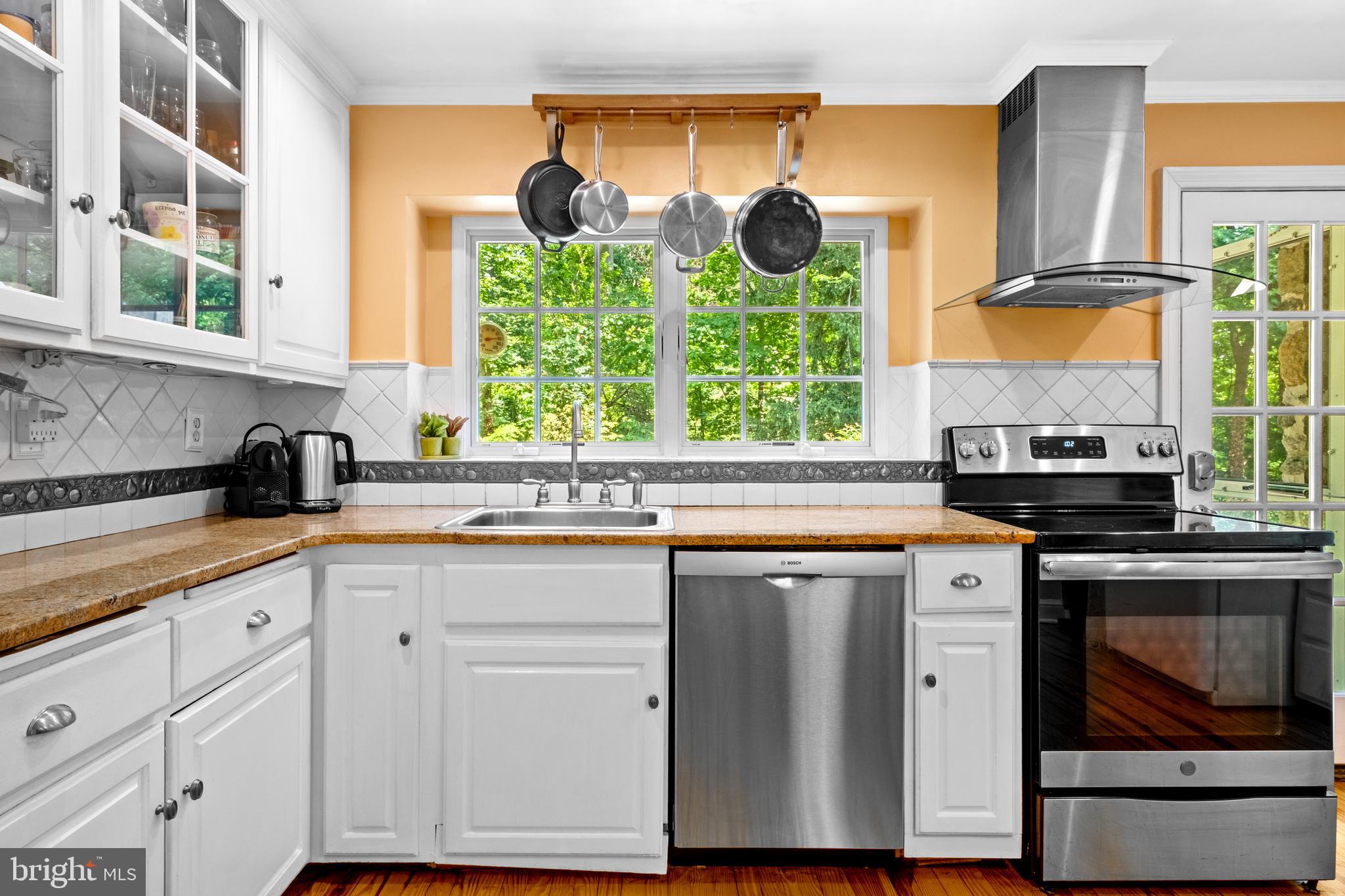 WYNNEWOOD - Residential