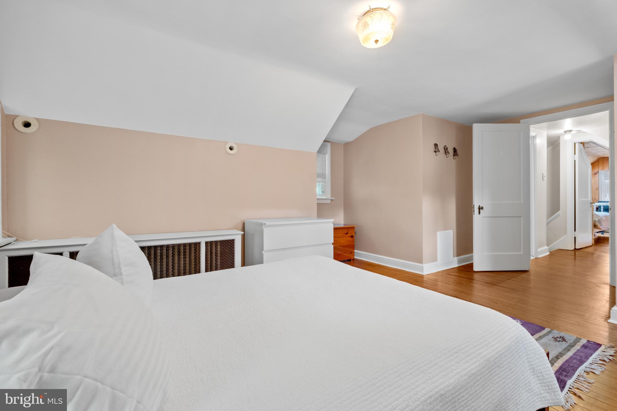 WYNNEWOOD - Residential