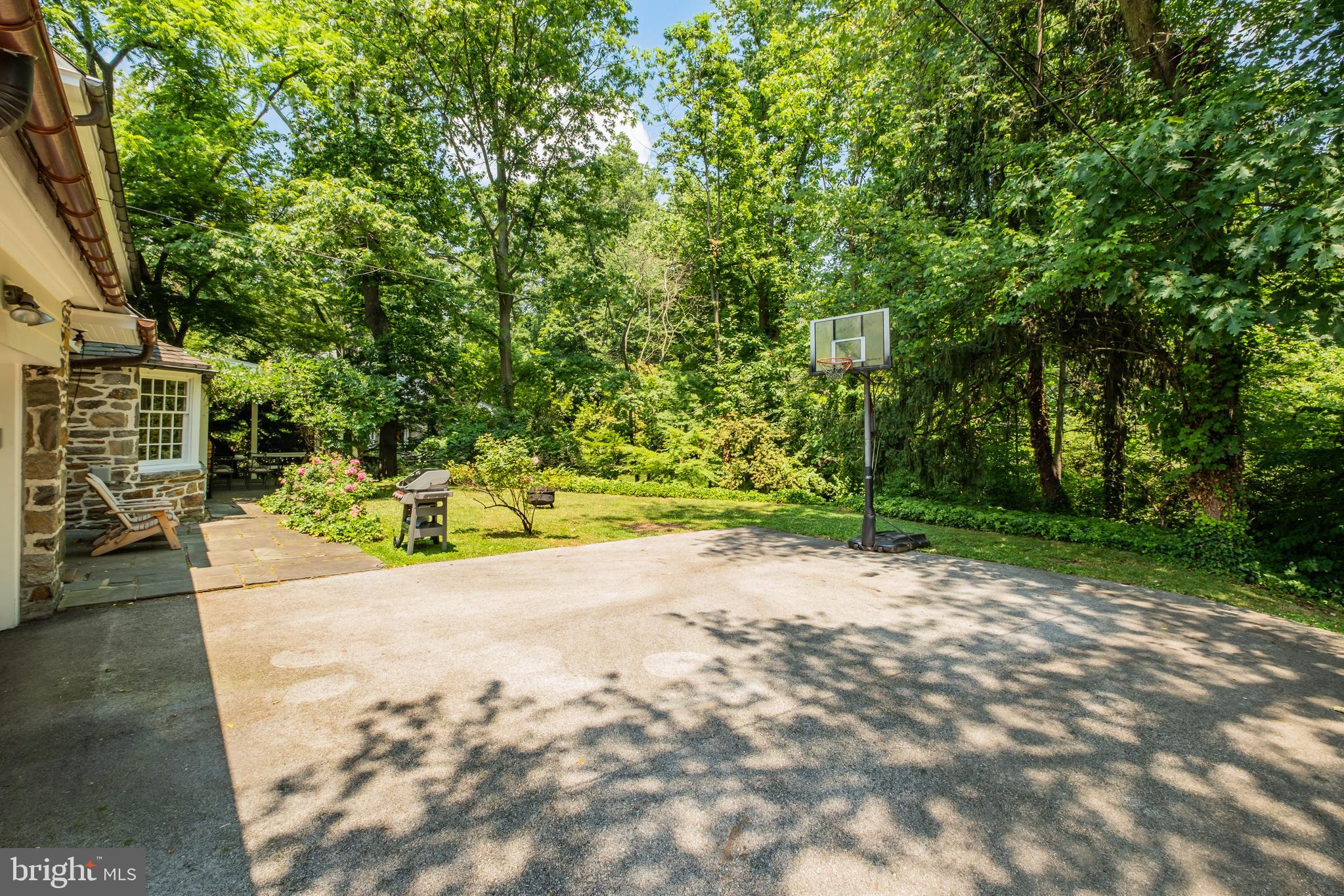 WYNNEWOOD - Residential