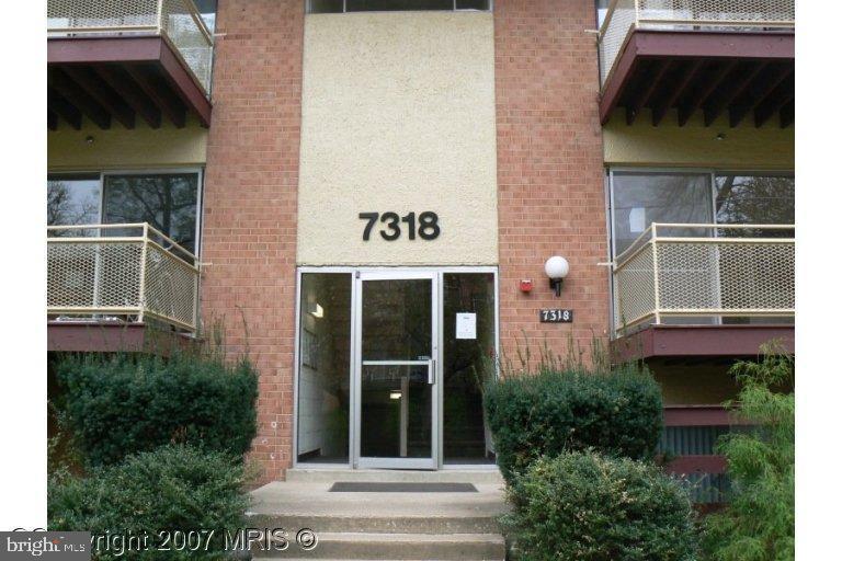 TIMBERLANE VILLAGE GARDEN CONDOMINIUMS - Residential