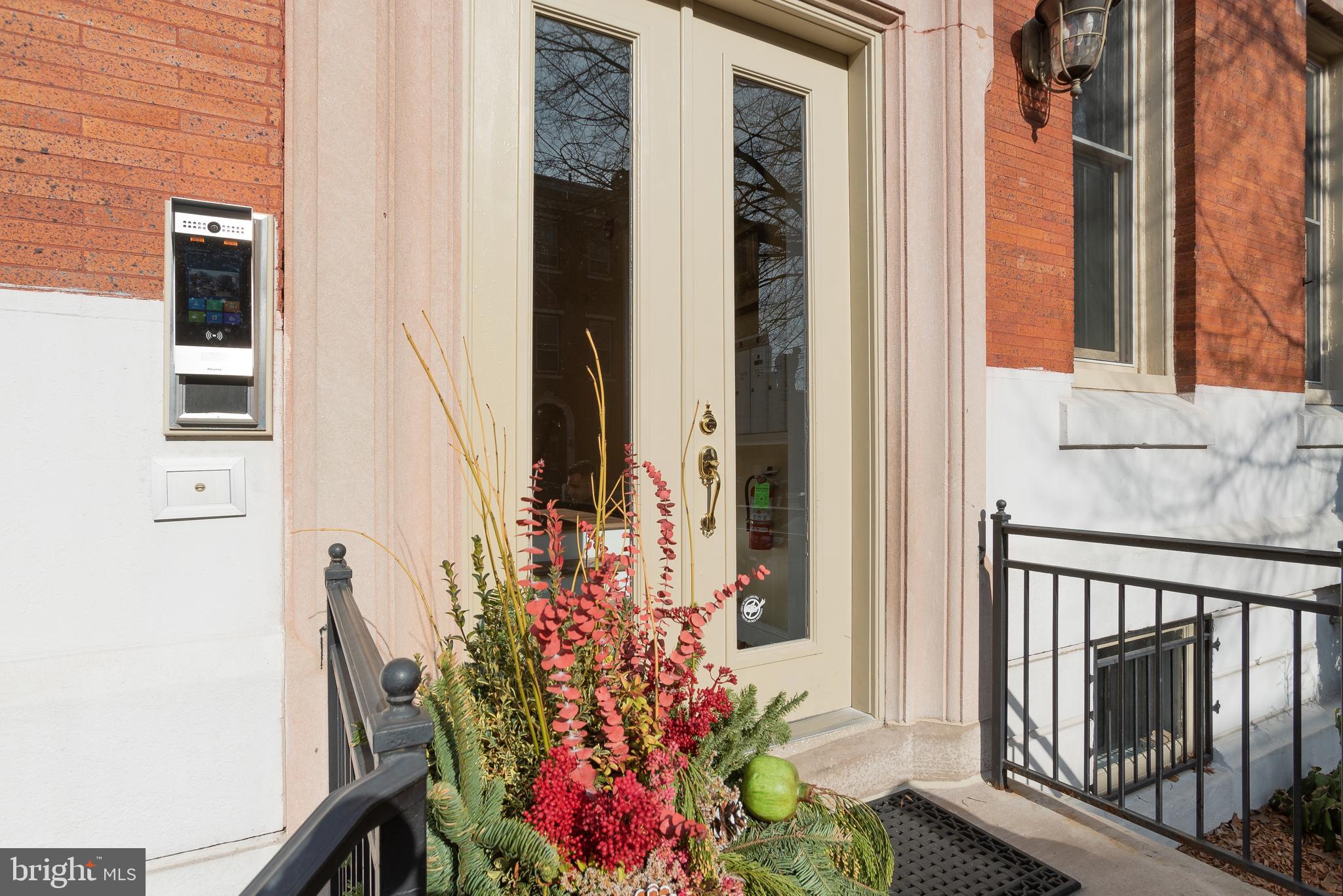 FAIRMOUNT - Residential