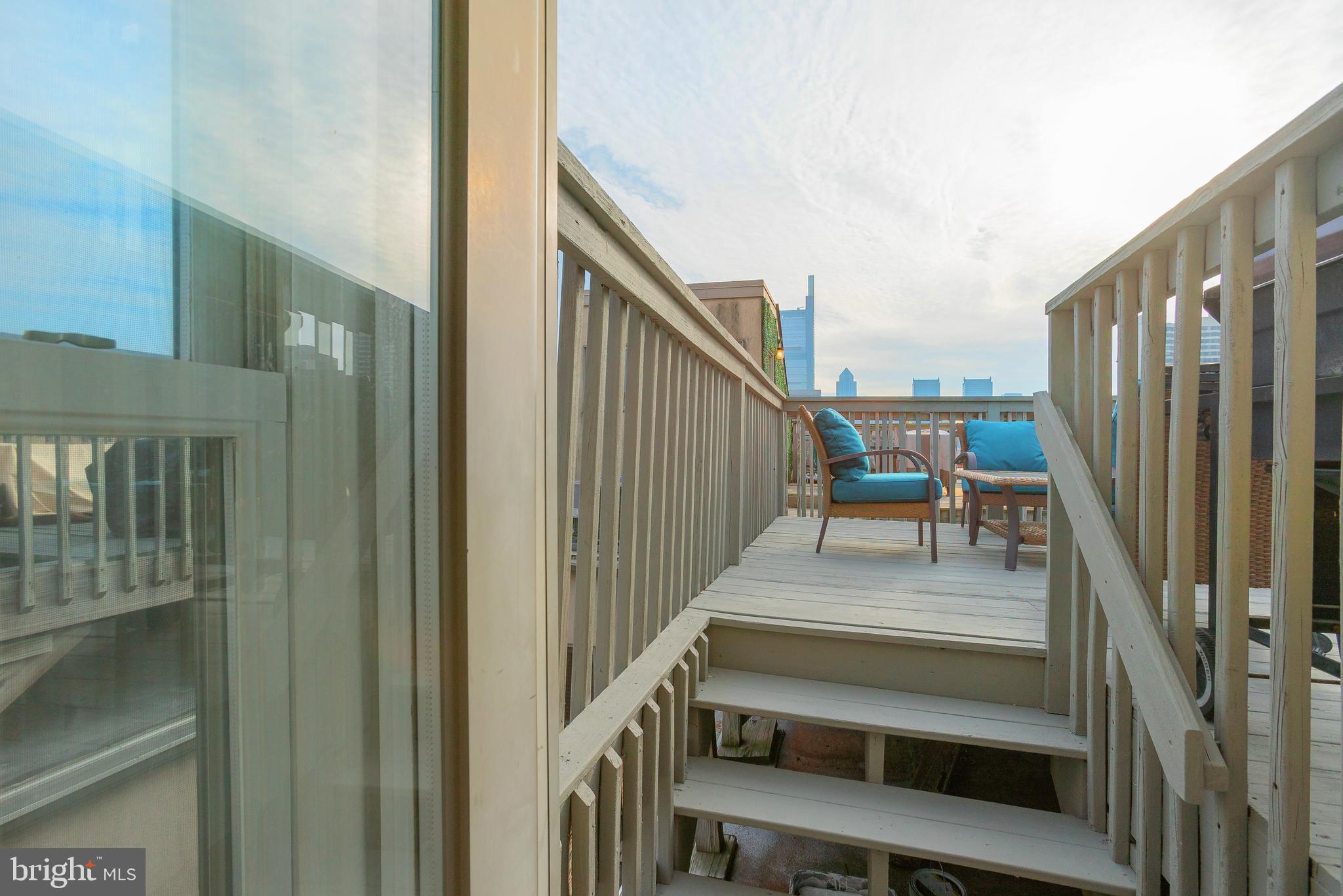 FAIRMOUNT - Residential