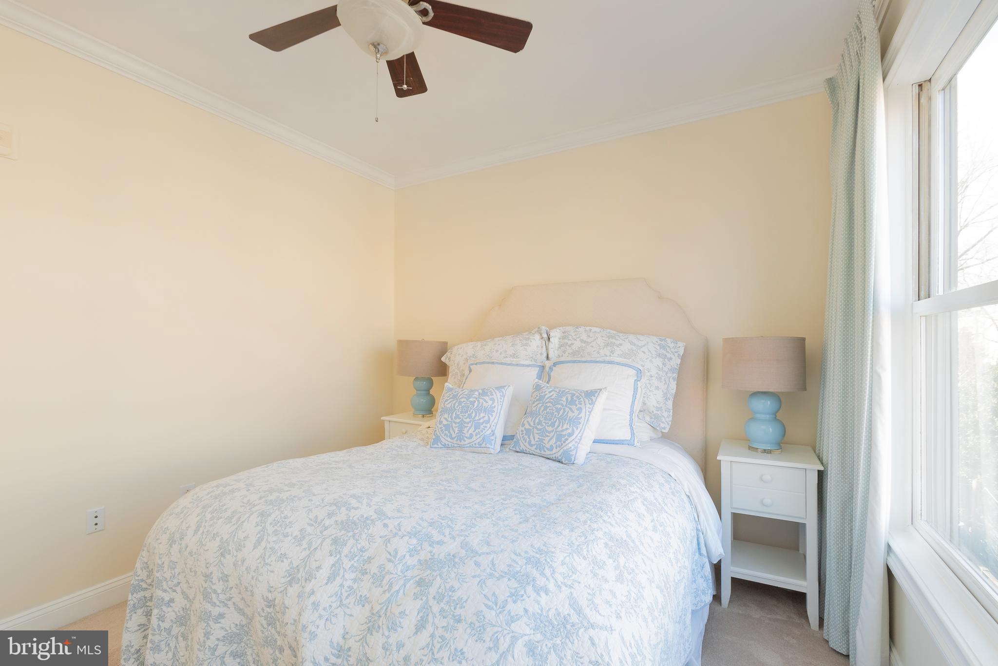 FAIRMOUNT - Residential