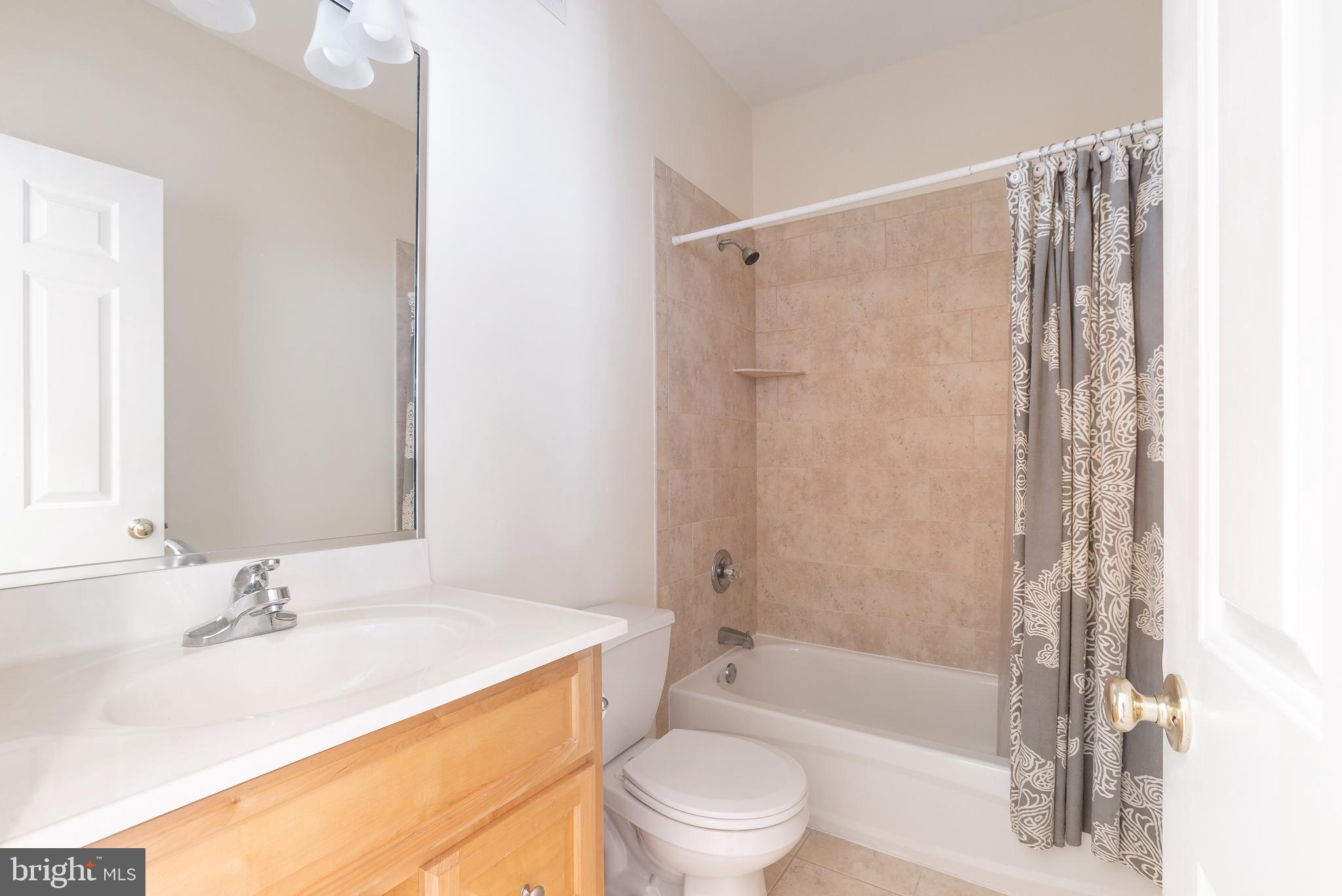 FAIRMOUNT - Residential