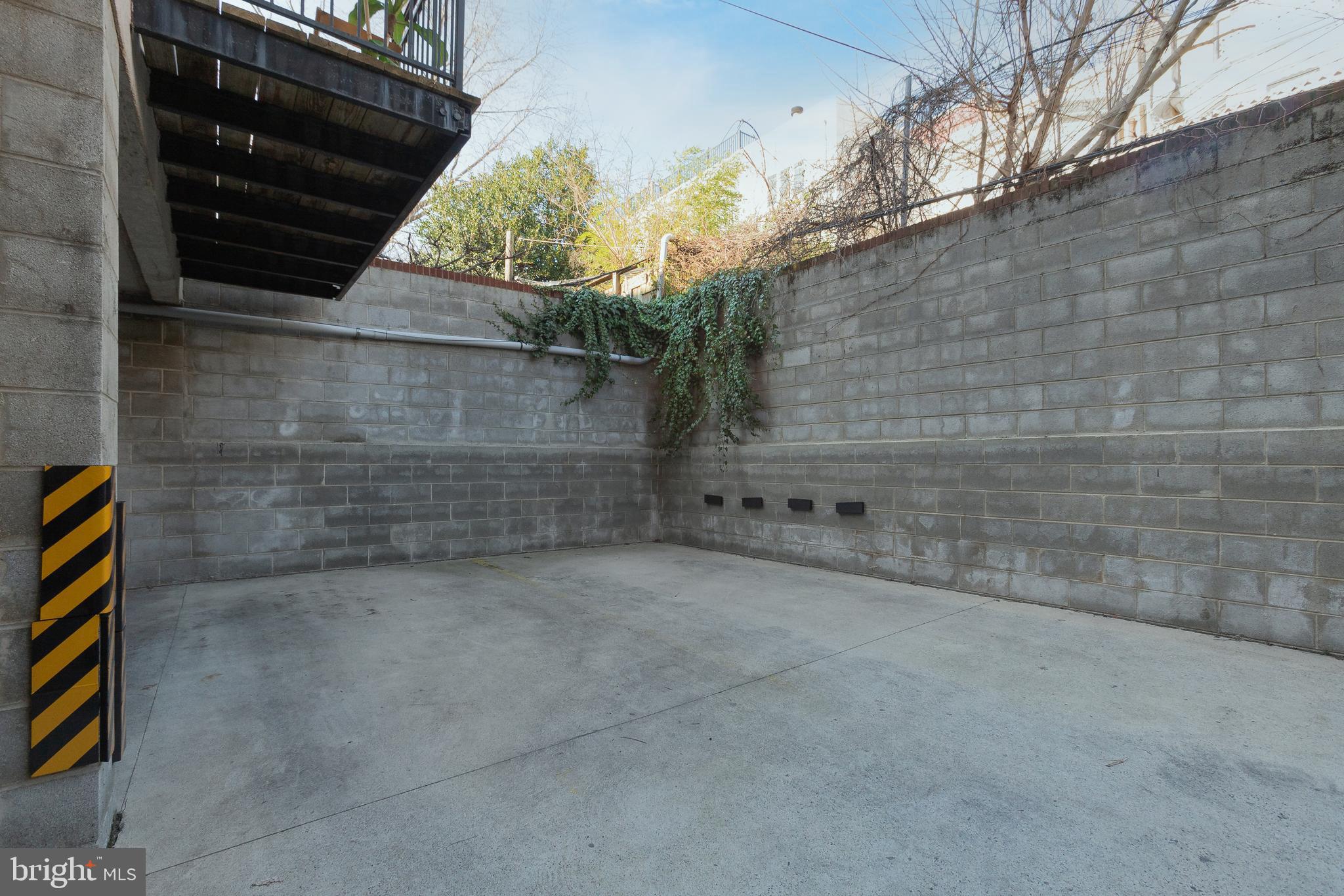 FAIRMOUNT - Residential