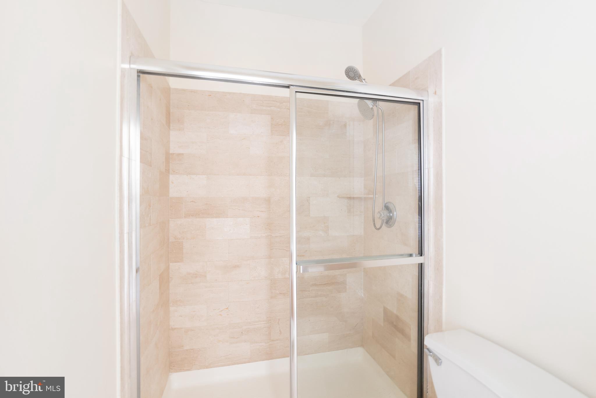 FAIRMOUNT - Residential