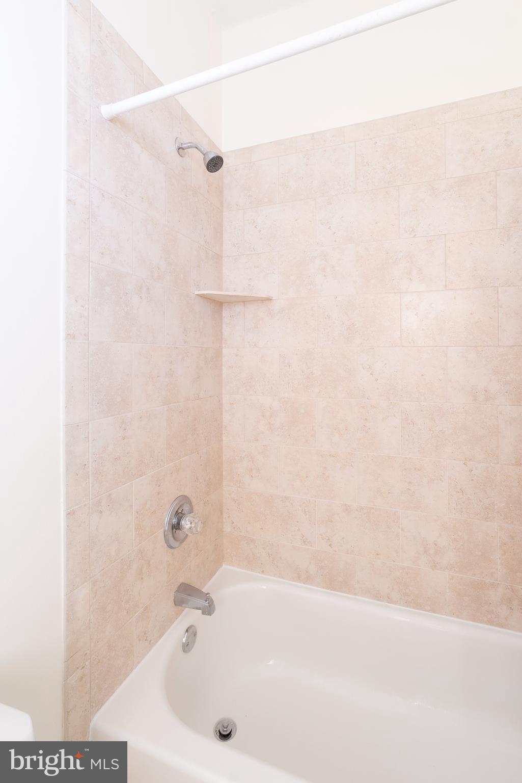 FAIRMOUNT - Residential