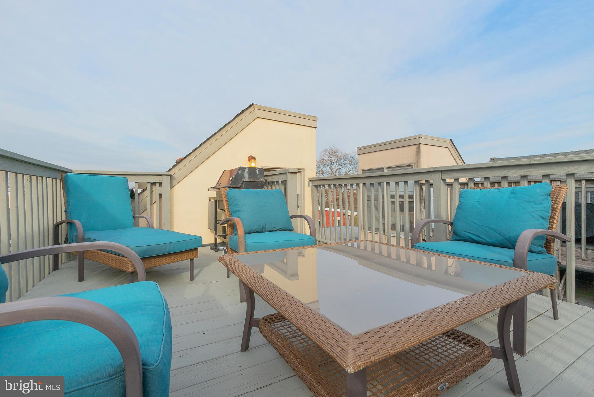 FAIRMOUNT - Residential