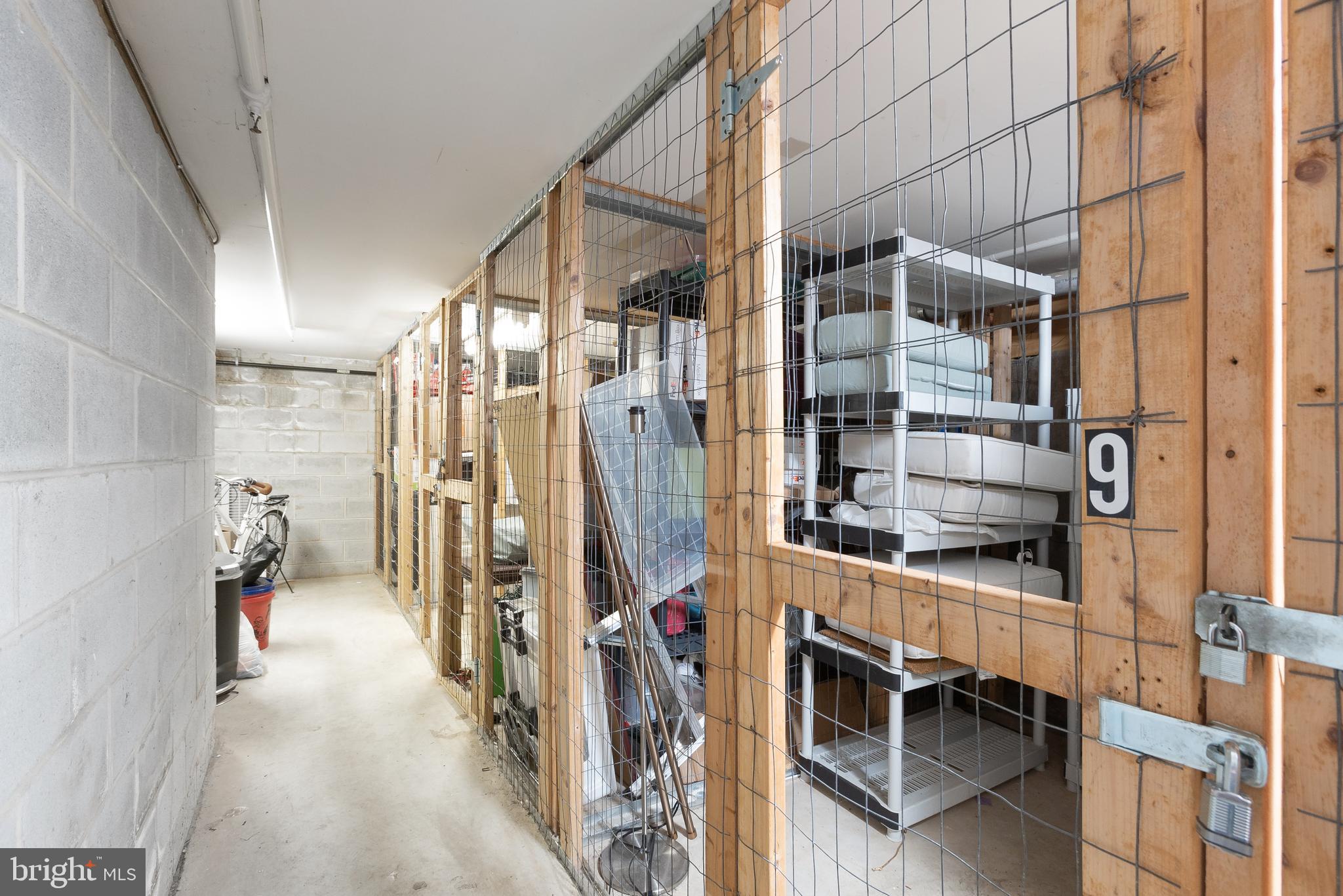 FAIRMOUNT - Residential