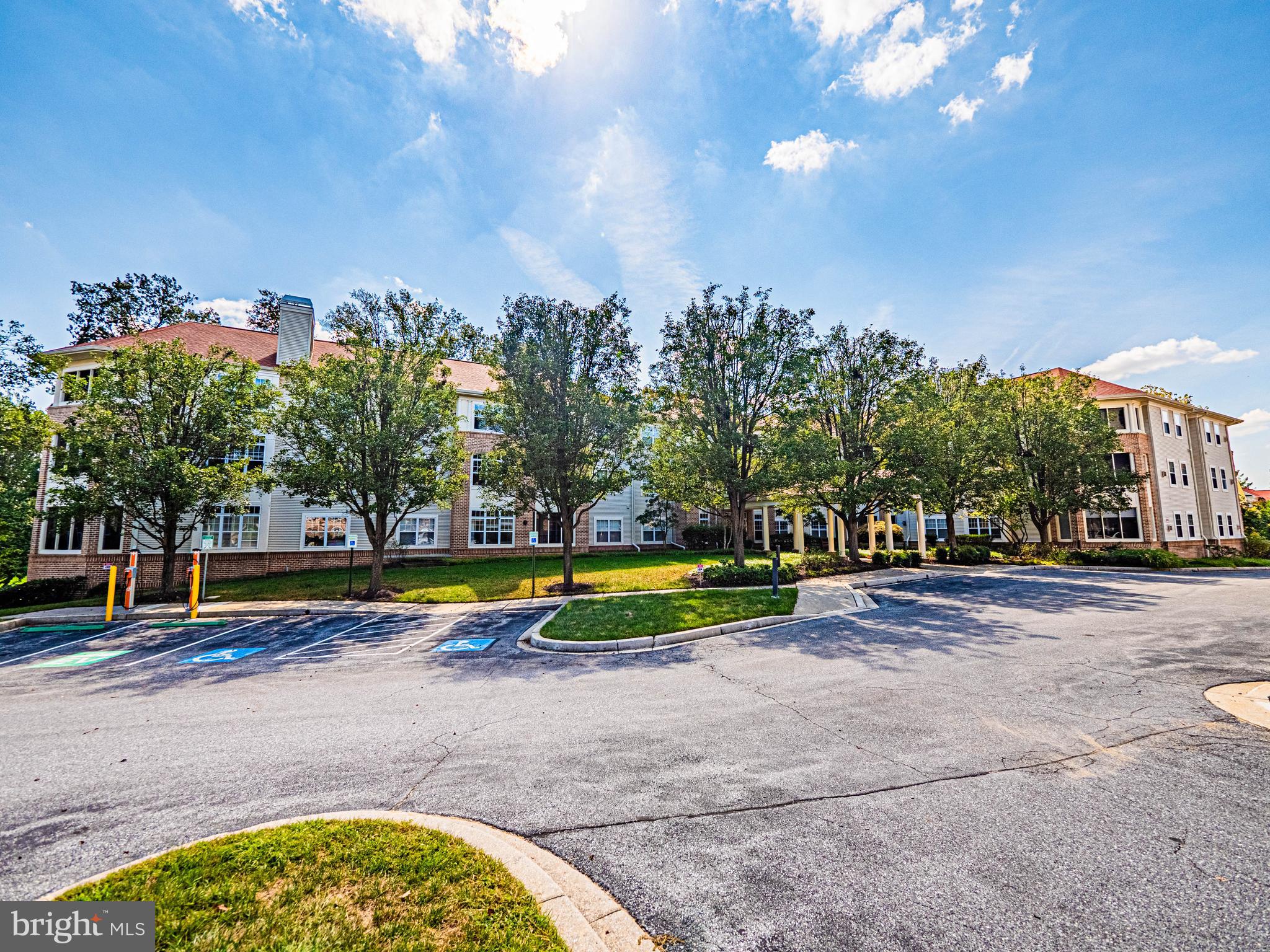 WAVERLY WOODS - Residential