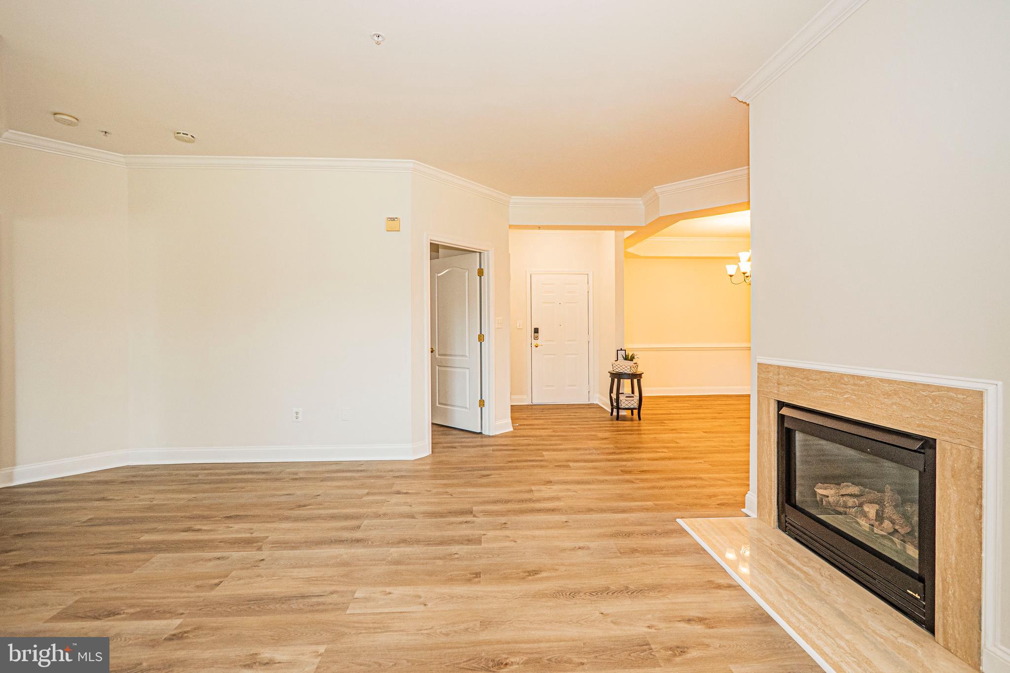 WAVERLY WOODS - Residential