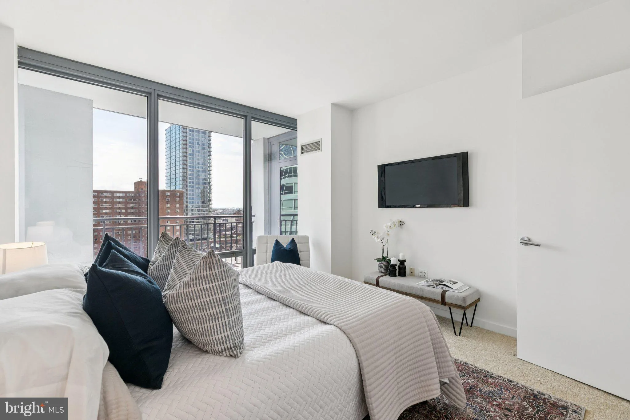 Philadelphia, Pennsylvania 19103, United States, 1 Bedroom Bedrooms, ,1 BathroomBathrooms,Residential,Coming Soon,209292