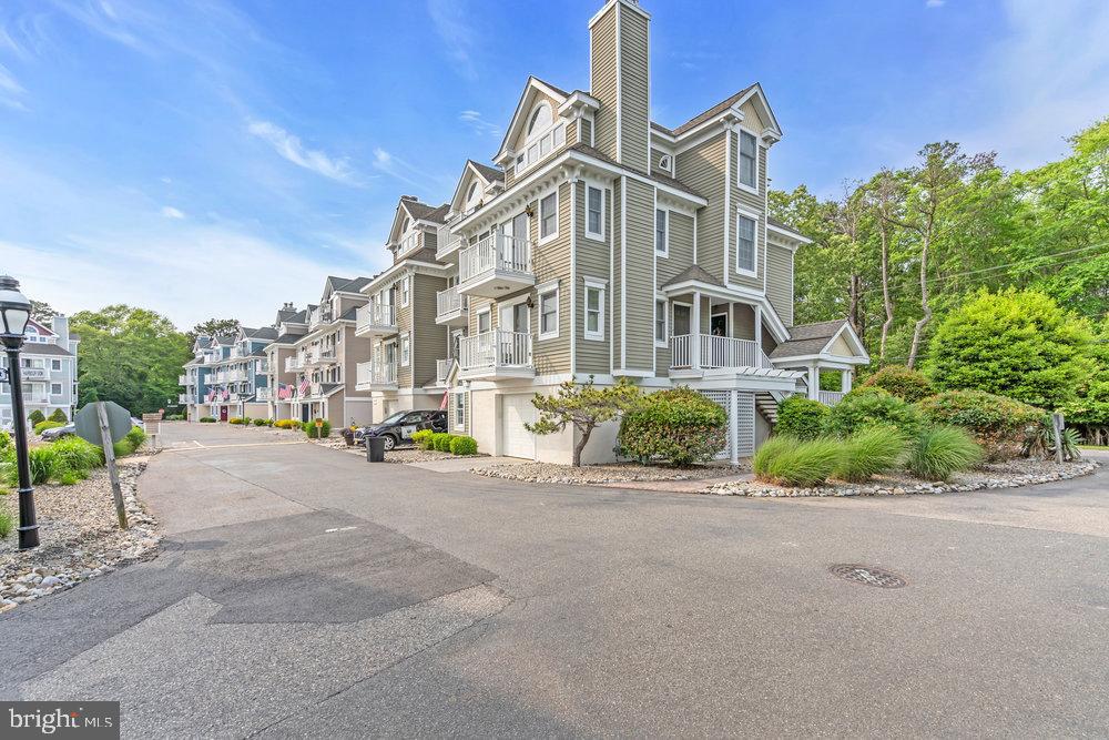 342 HARBOR VIEW 42
