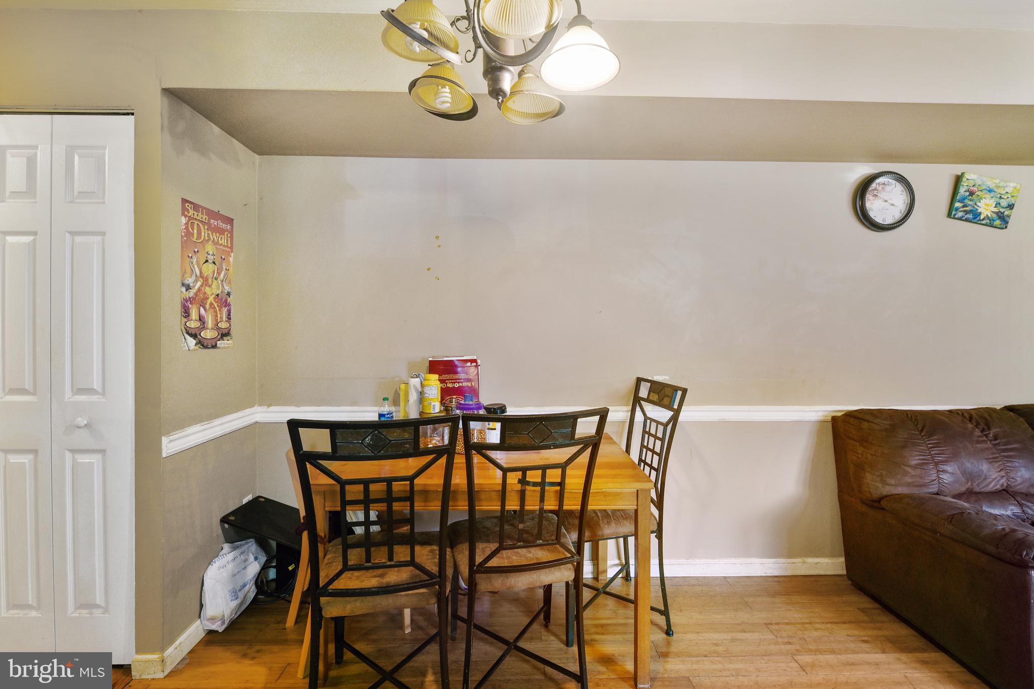 HAMPDEN HISTORIC DISTRICT - Residential