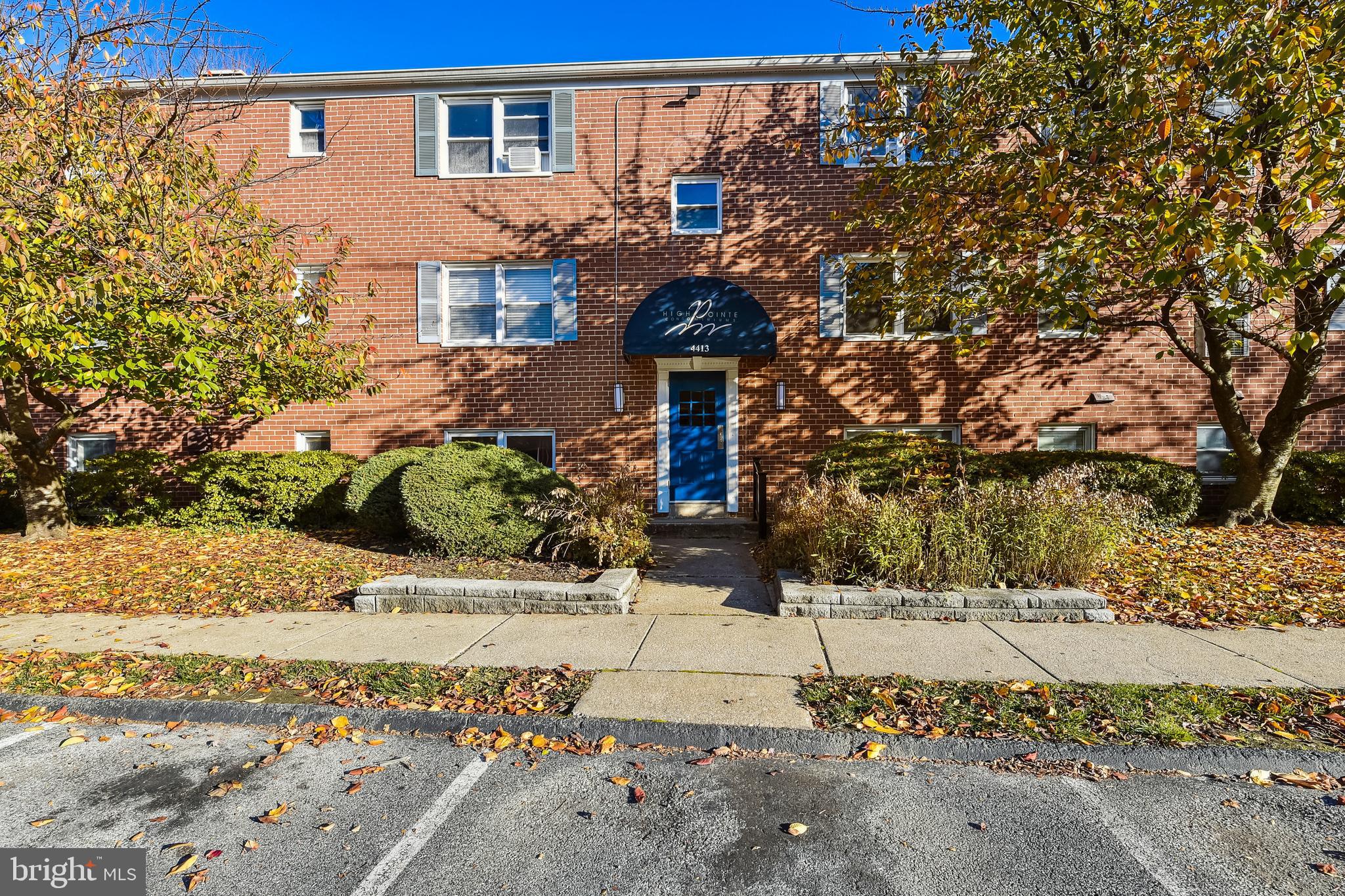 HAMPDEN HISTORIC DISTRICT - Residential