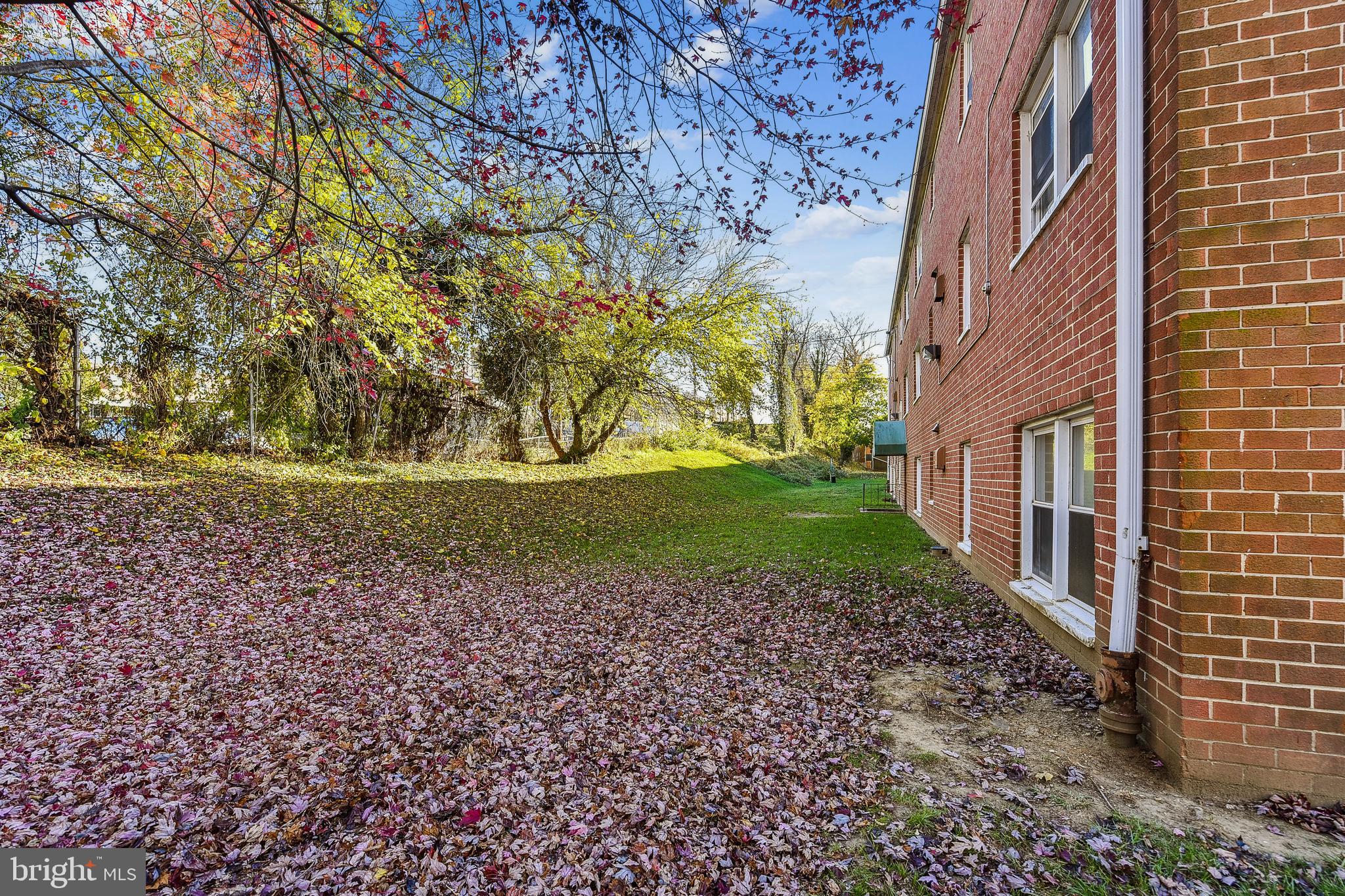 HAMPDEN HISTORIC DISTRICT - Residential