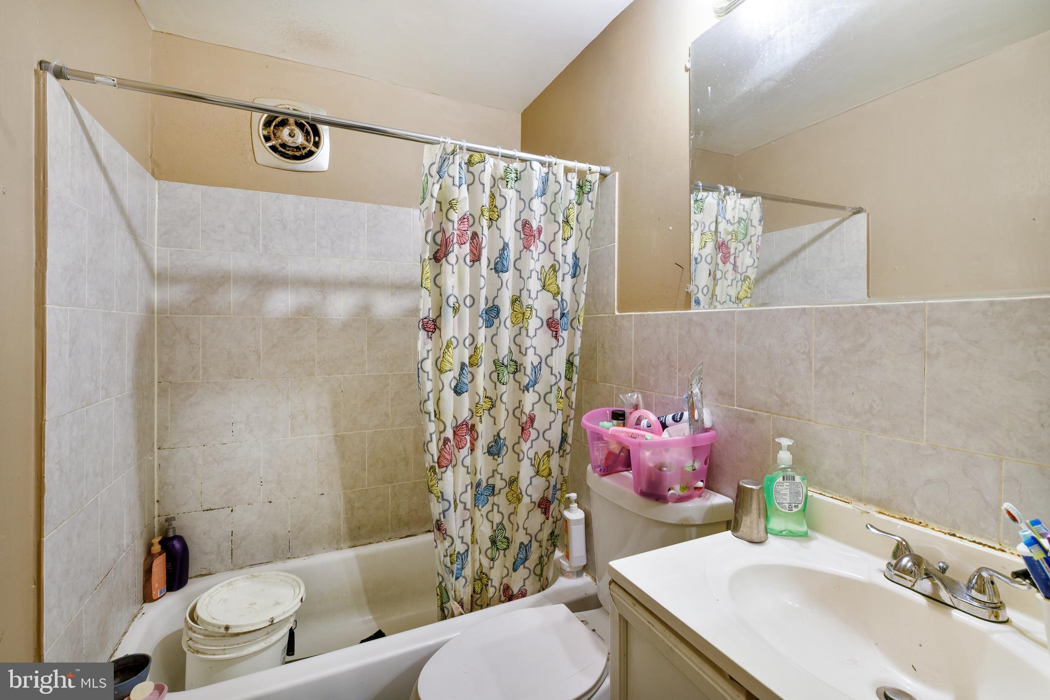 HAMPDEN HISTORIC DISTRICT - Residential