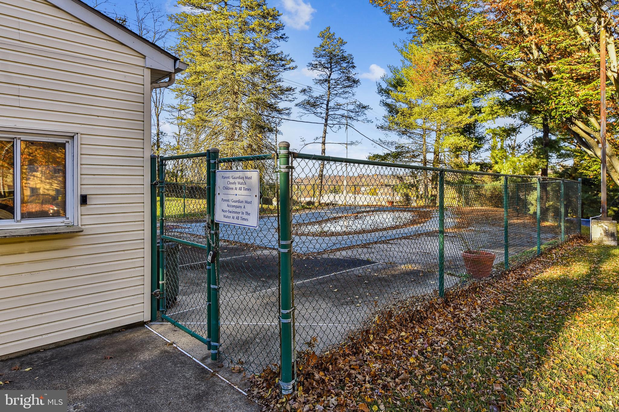HAMPDEN HISTORIC DISTRICT - Residential