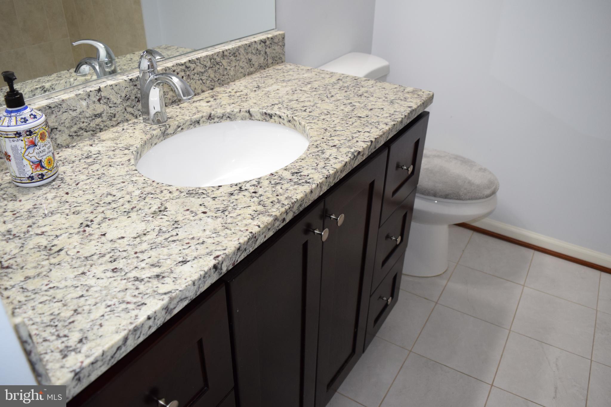 KINGSVIEW RIDGE - Residential Lease