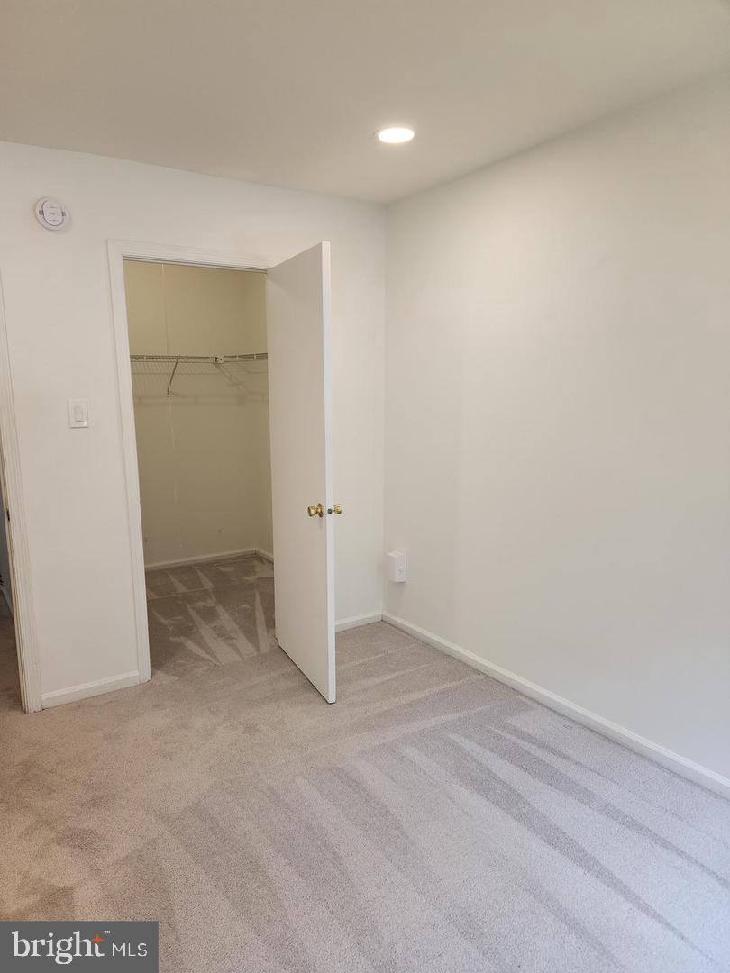 ANDORRA WOODS - Residential