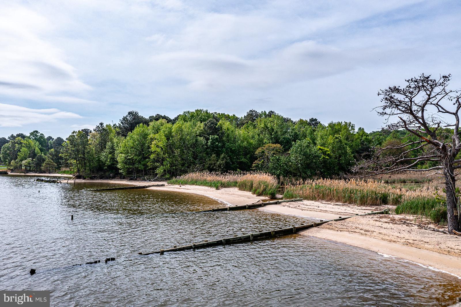 HORNERS BEACH - Residential Lease