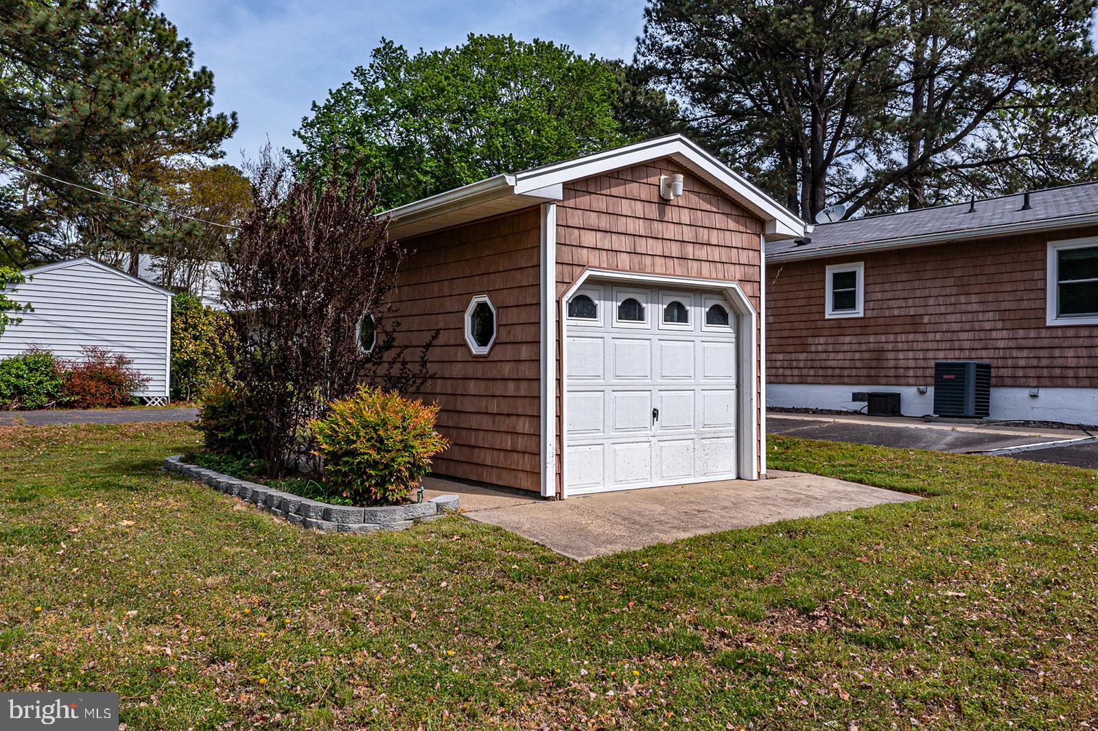 HORNERS BEACH - Residential Lease