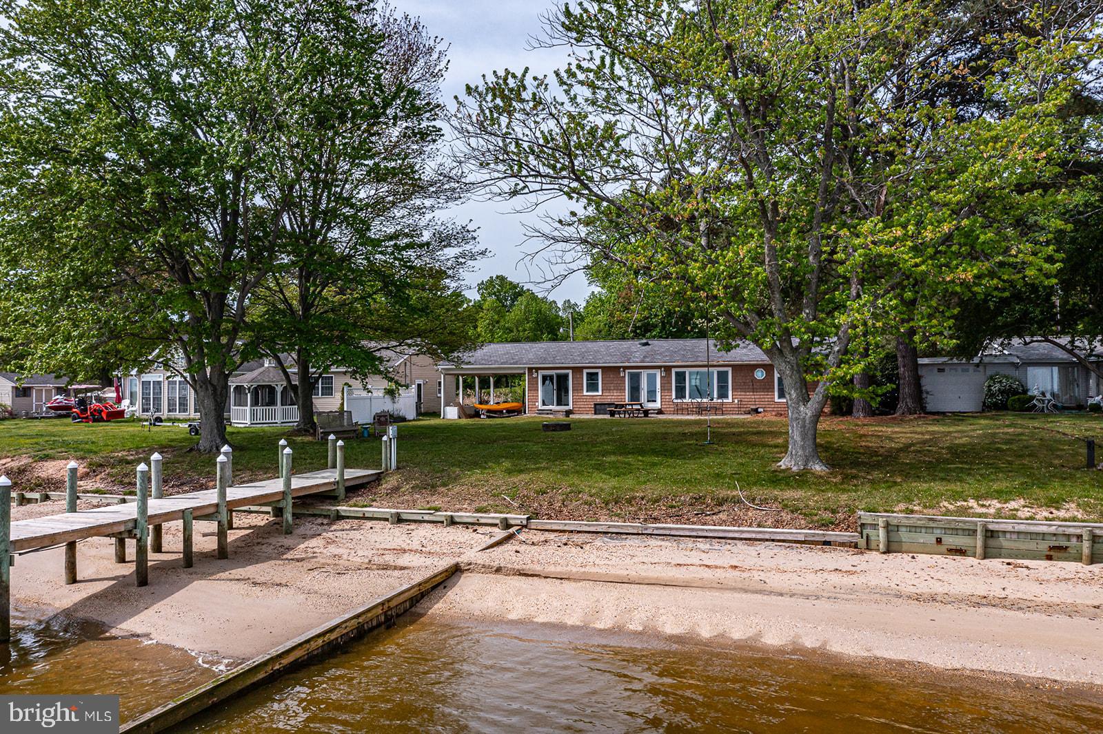 HORNERS BEACH - Residential Lease