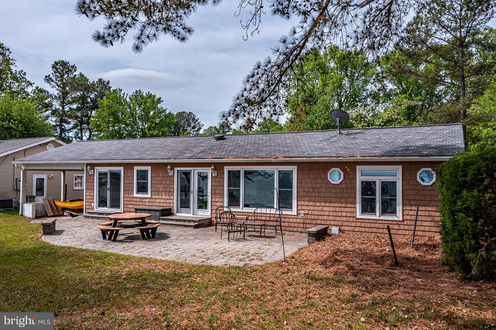 HORNERS BEACH - Residential Lease