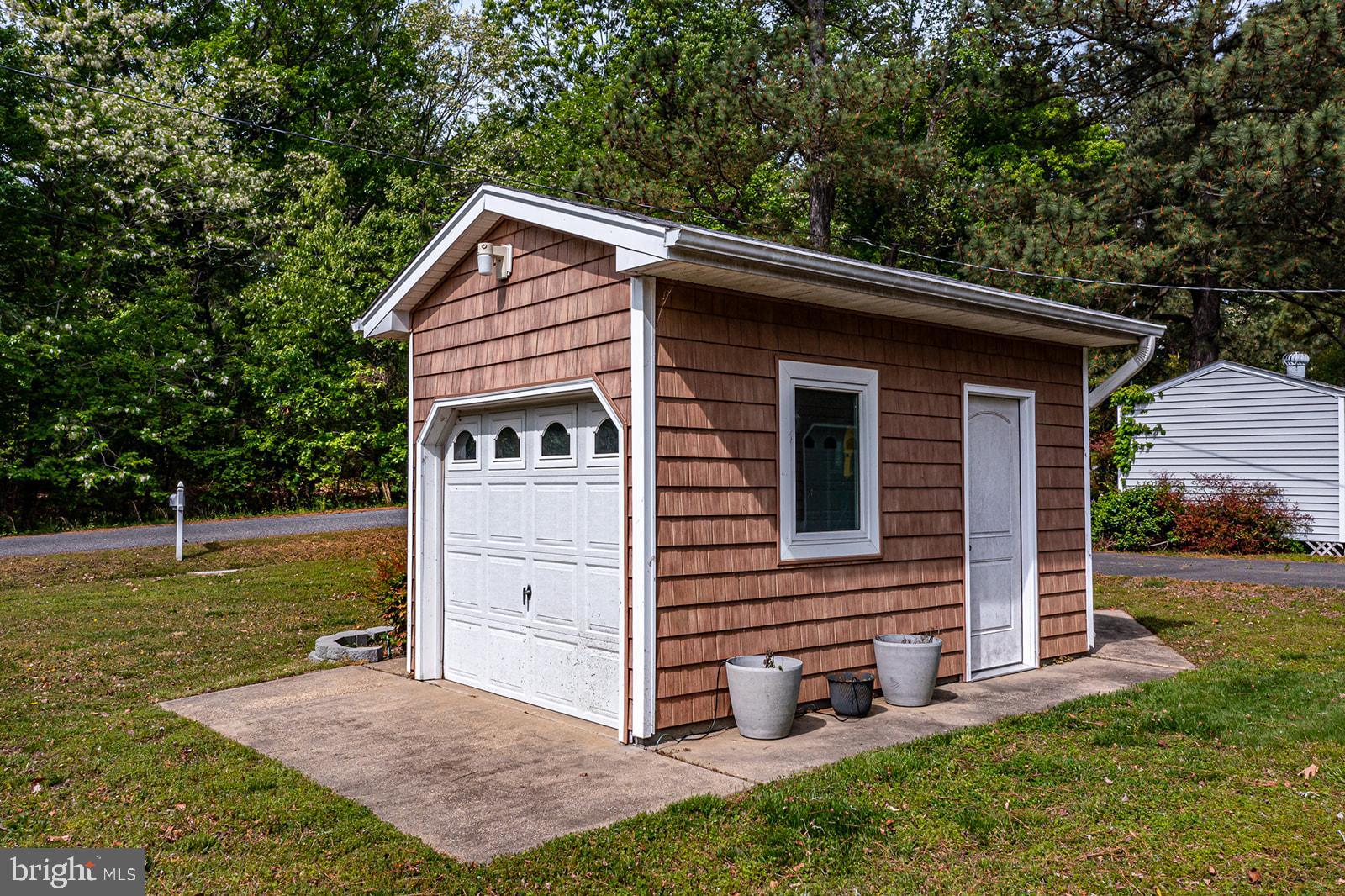 HORNERS BEACH - Residential Lease