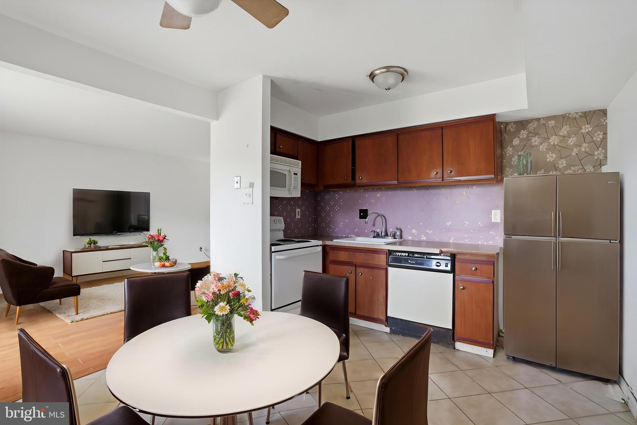 GWYNEDD CLUB - Residential