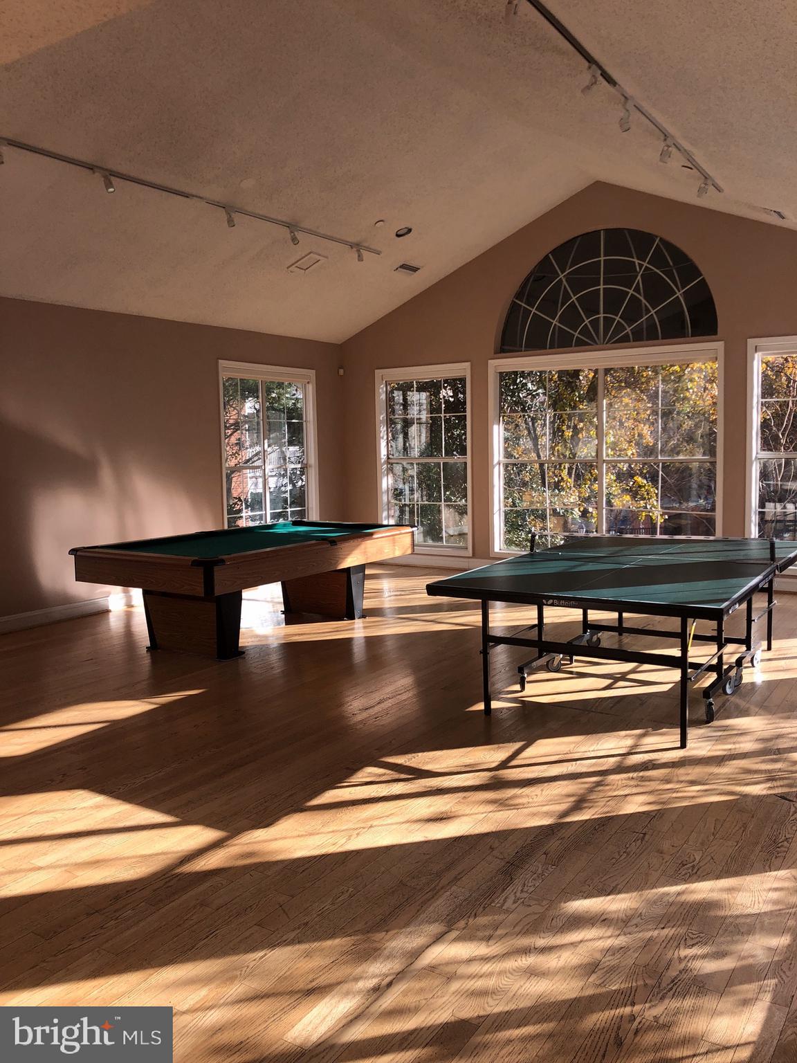 FOUNTAINS AT MCLEAN - Residential Lease