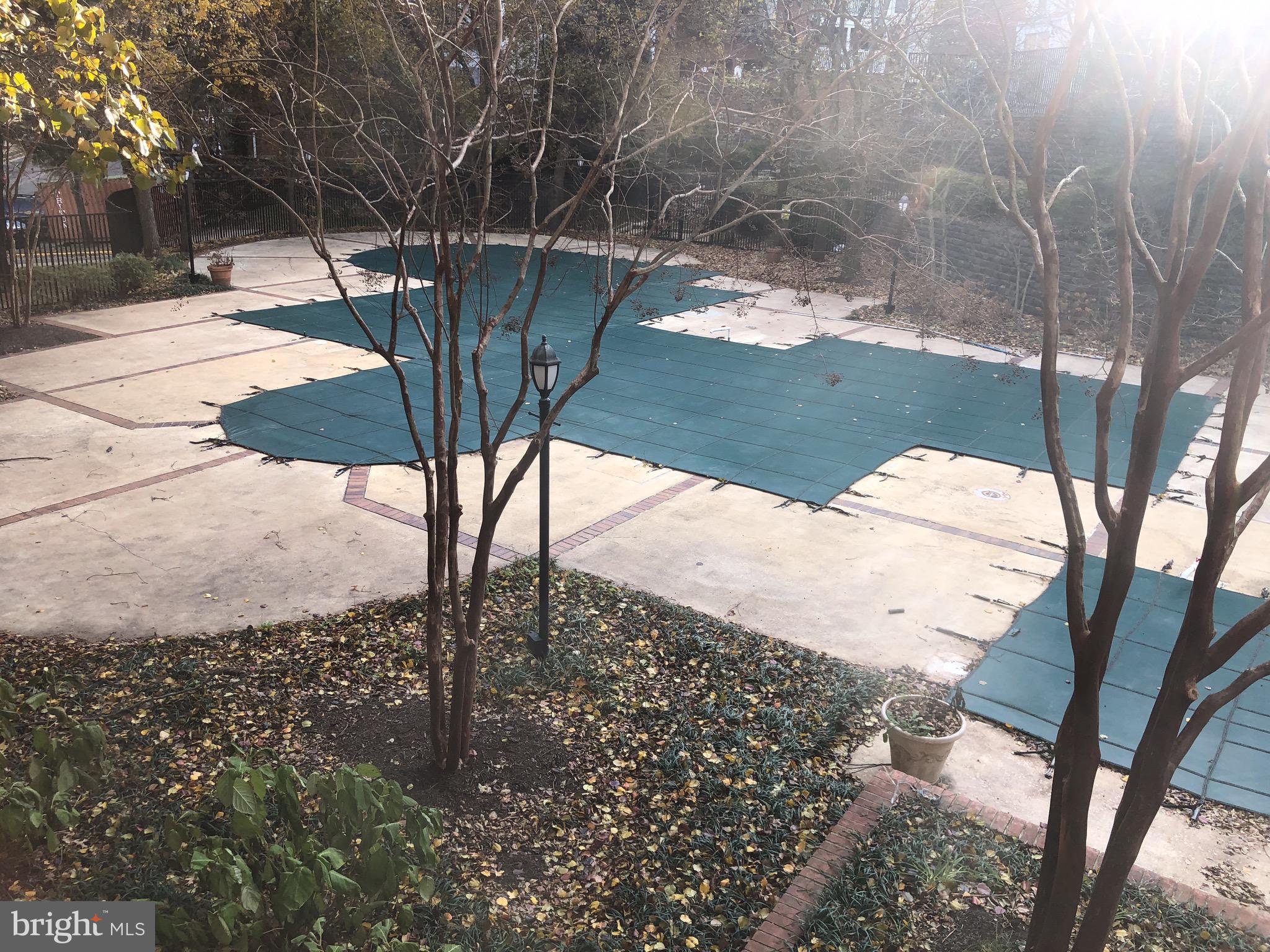 FOUNTAINS AT MCLEAN - Residential Lease