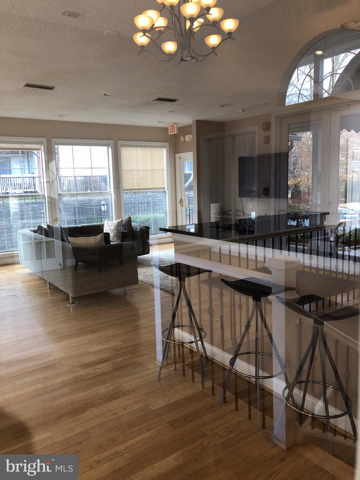 FOUNTAINS AT MCLEAN - Residential Lease