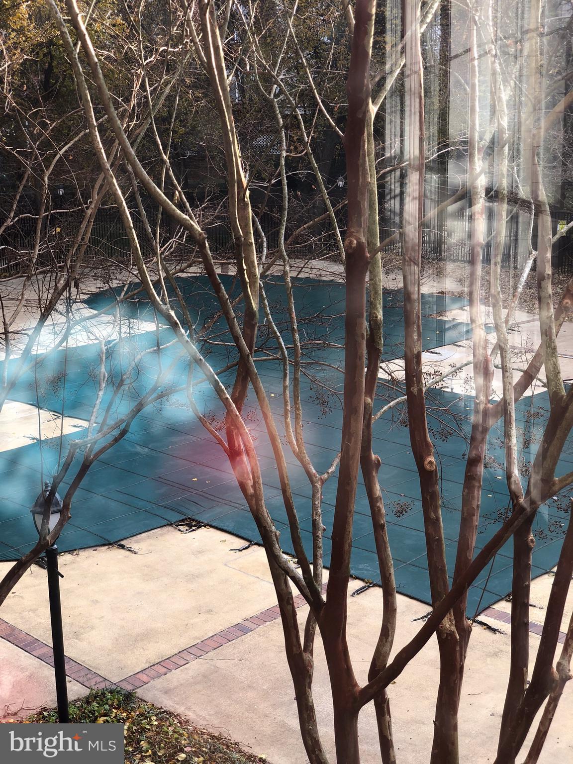 FOUNTAINS AT MCLEAN - Residential Lease