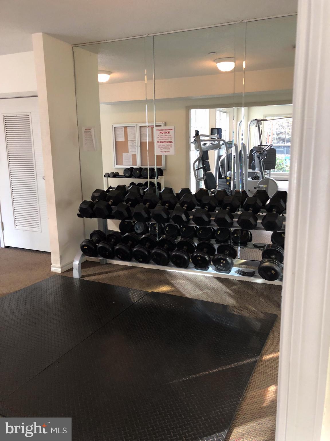 FOUNTAINS AT MCLEAN - Residential Lease