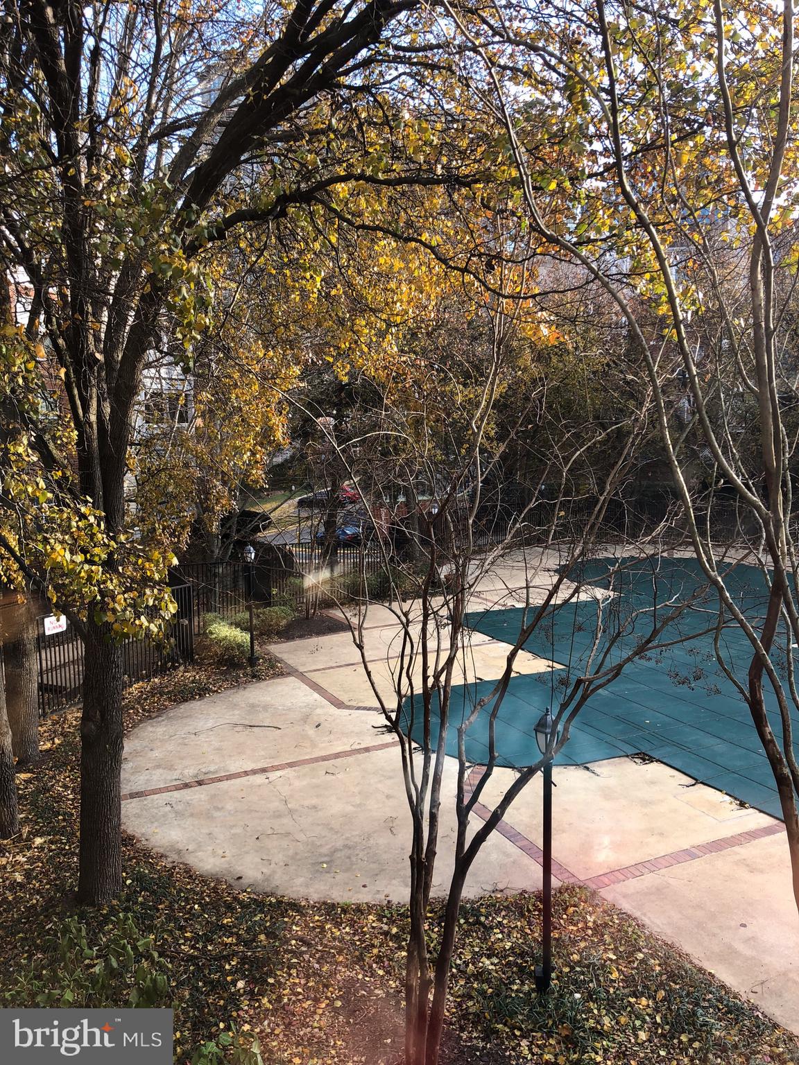 FOUNTAINS AT MCLEAN - Residential Lease