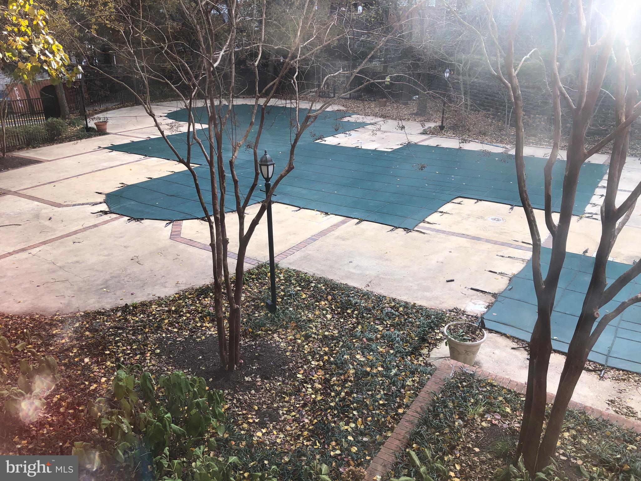 FOUNTAINS AT MCLEAN - Residential Lease