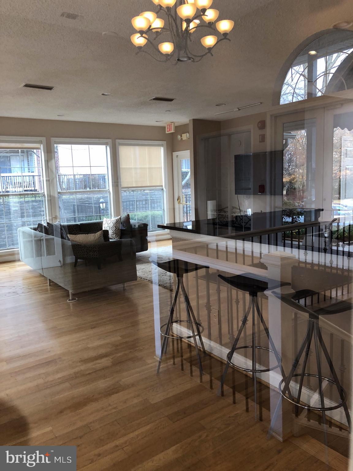 FOUNTAINS AT MCLEAN - Residential Lease