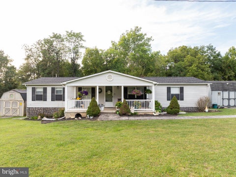 Mobile Home For Sale - 55 Frances Drive<br/> MARTINSBURG, WV 25404