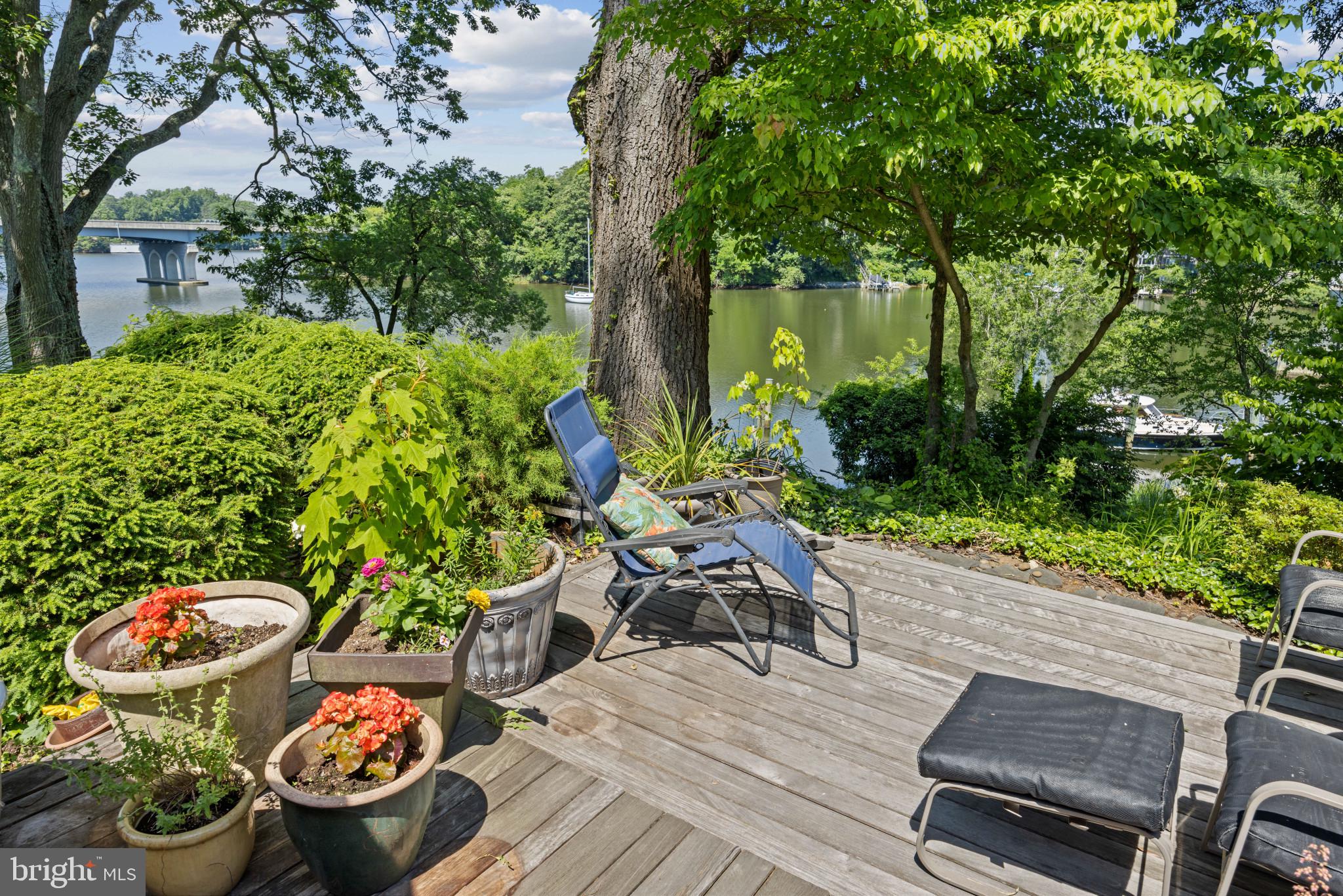 WEST ANNAPOLIS - Residential