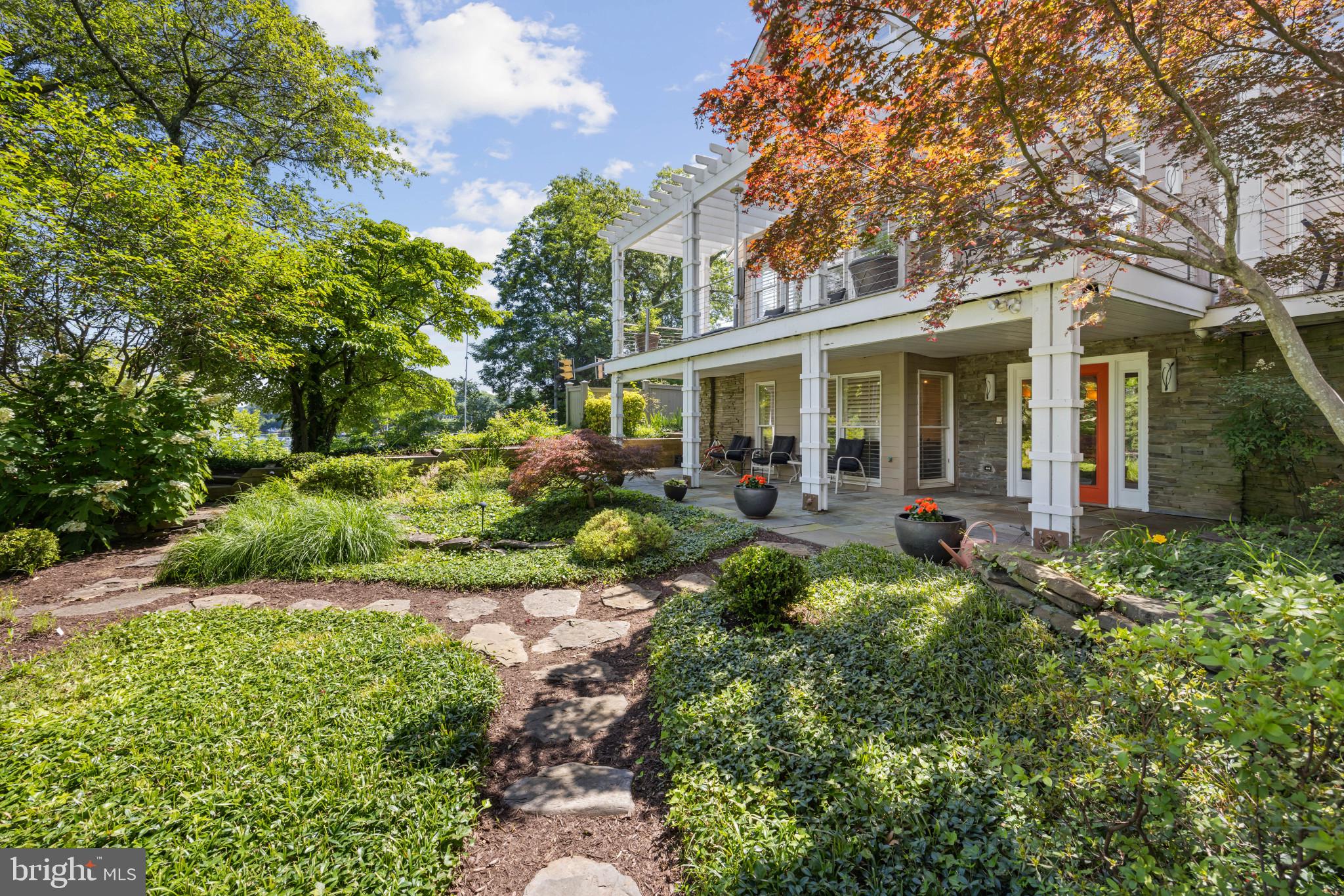 WEST ANNAPOLIS - Residential