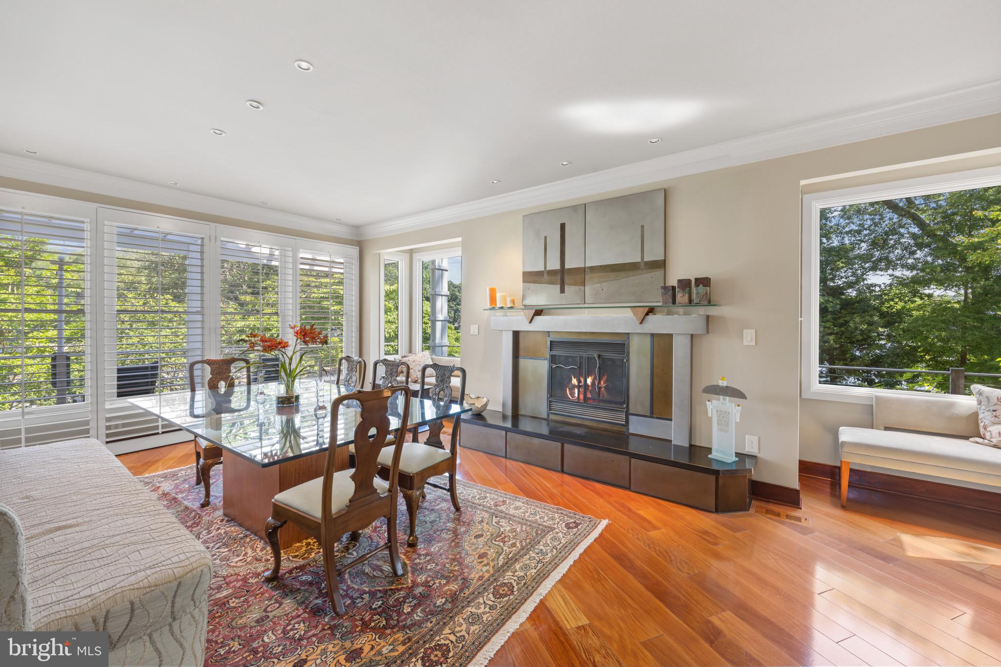 WEST ANNAPOLIS - Residential