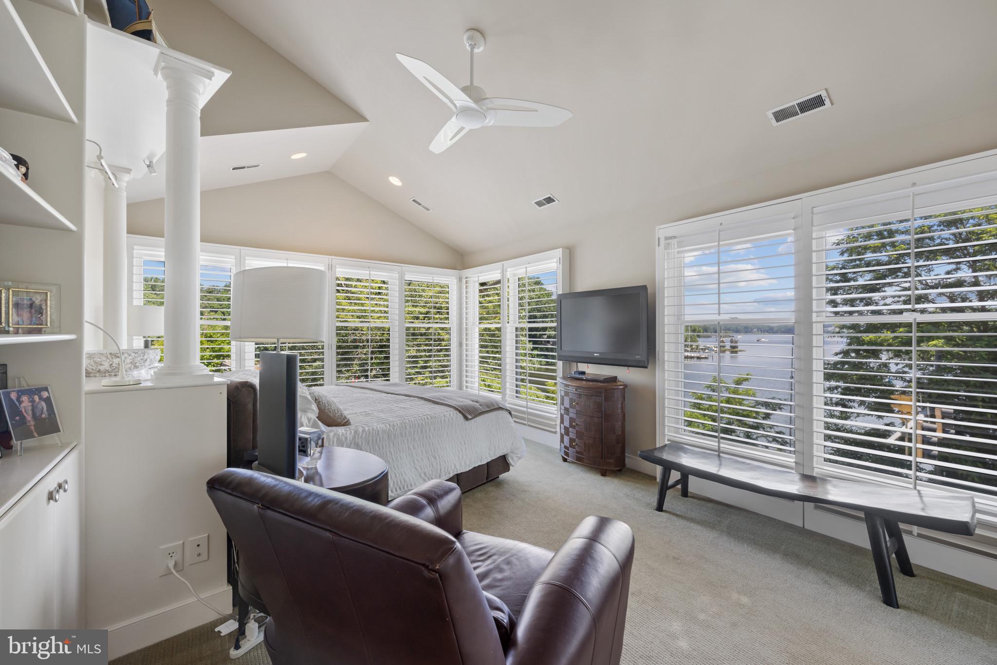 WEST ANNAPOLIS - Residential