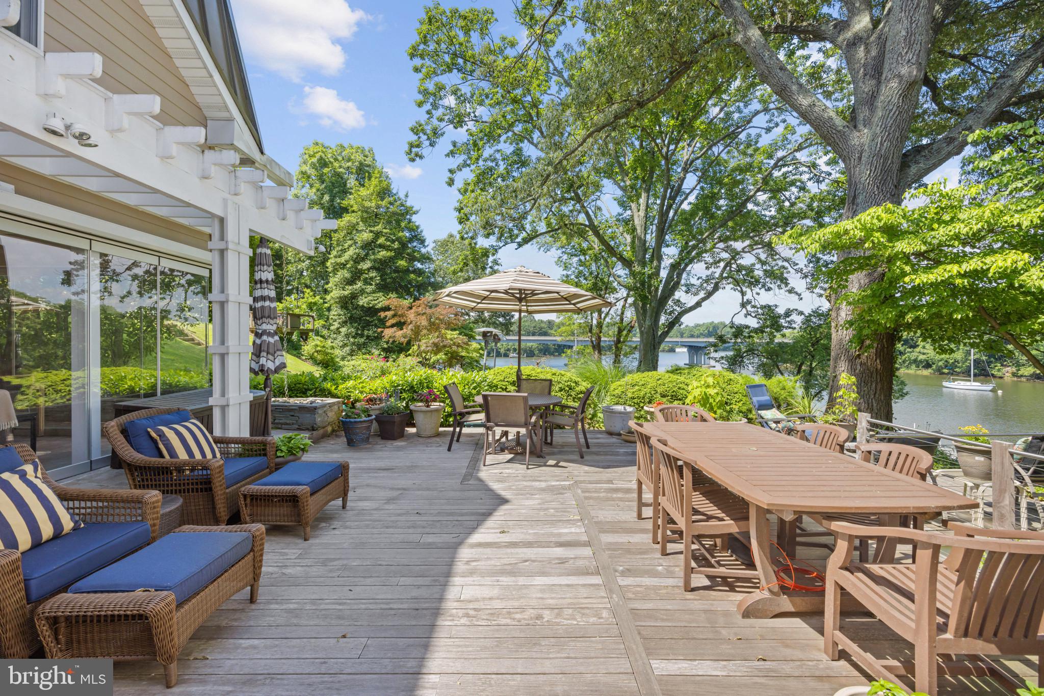 WEST ANNAPOLIS - Residential
