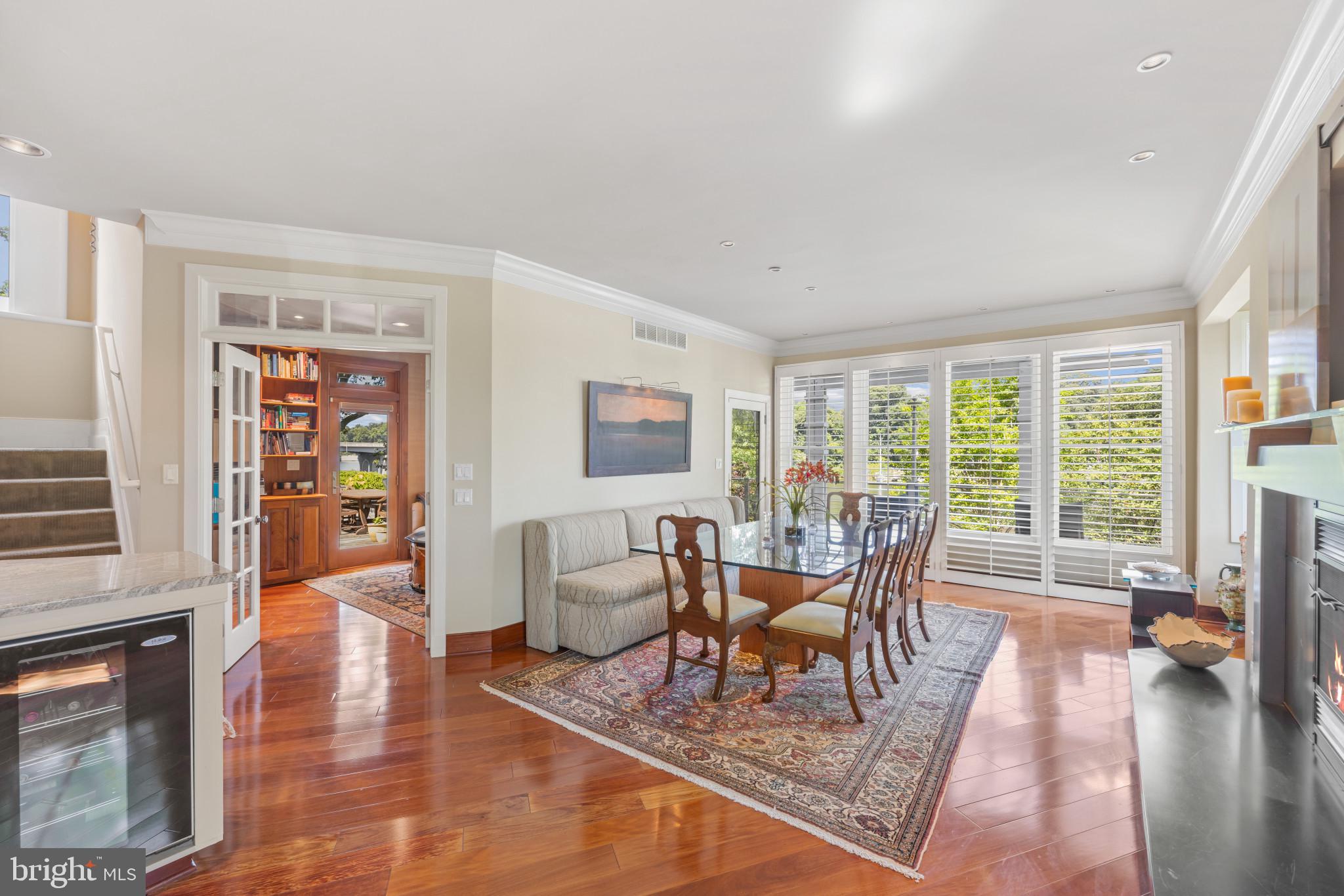 WEST ANNAPOLIS - Residential