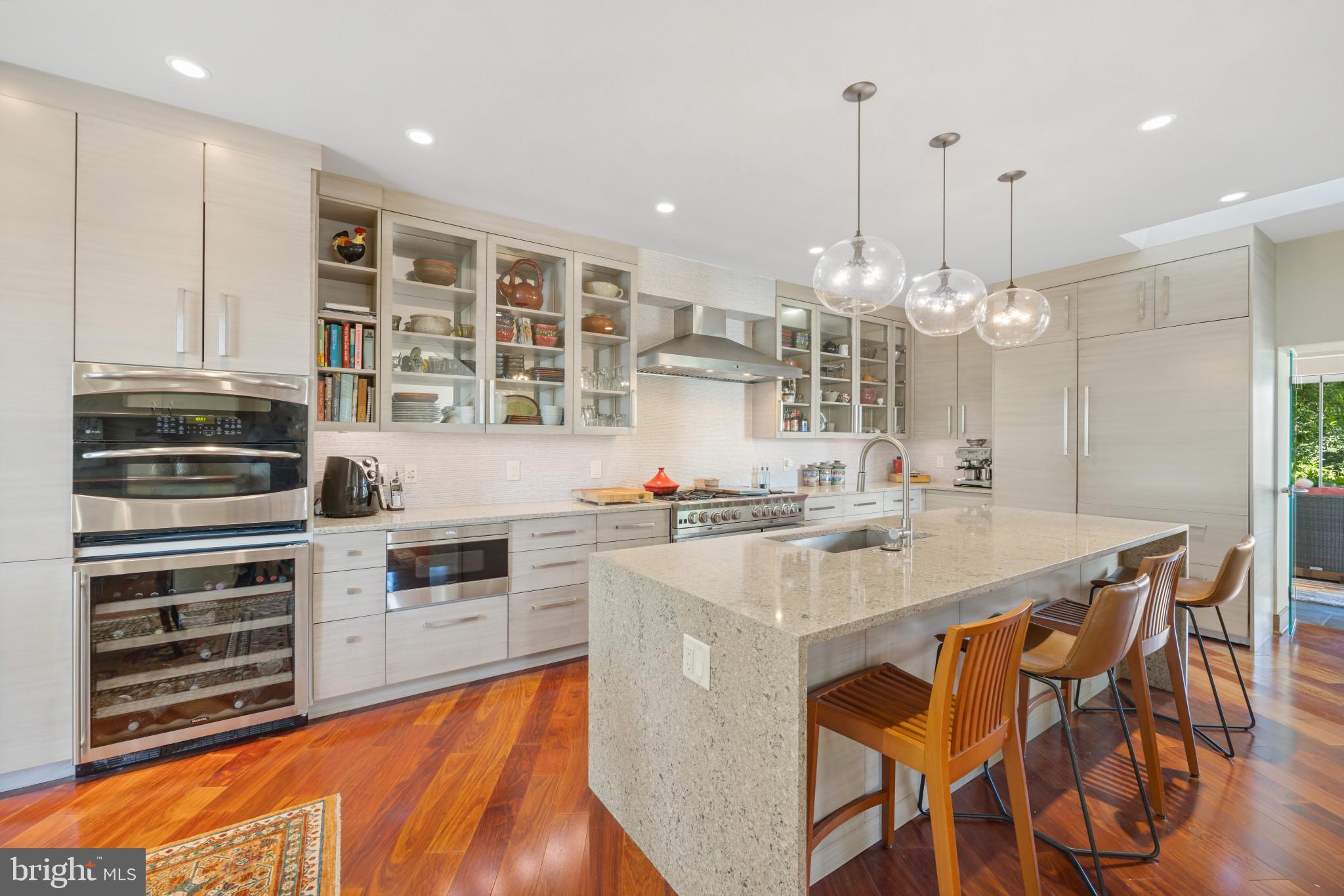 WEST ANNAPOLIS - Residential