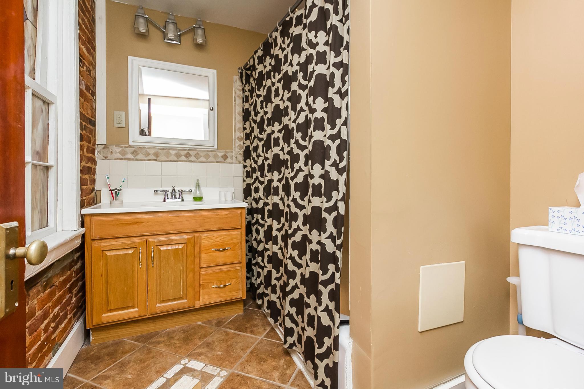 BUTCHER'S HILL - Residential