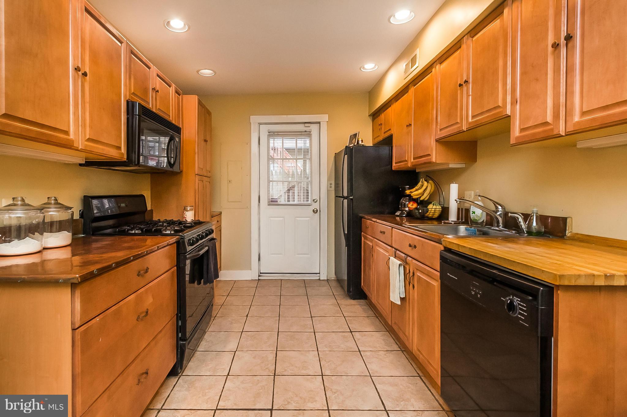 BUTCHER'S HILL - Residential